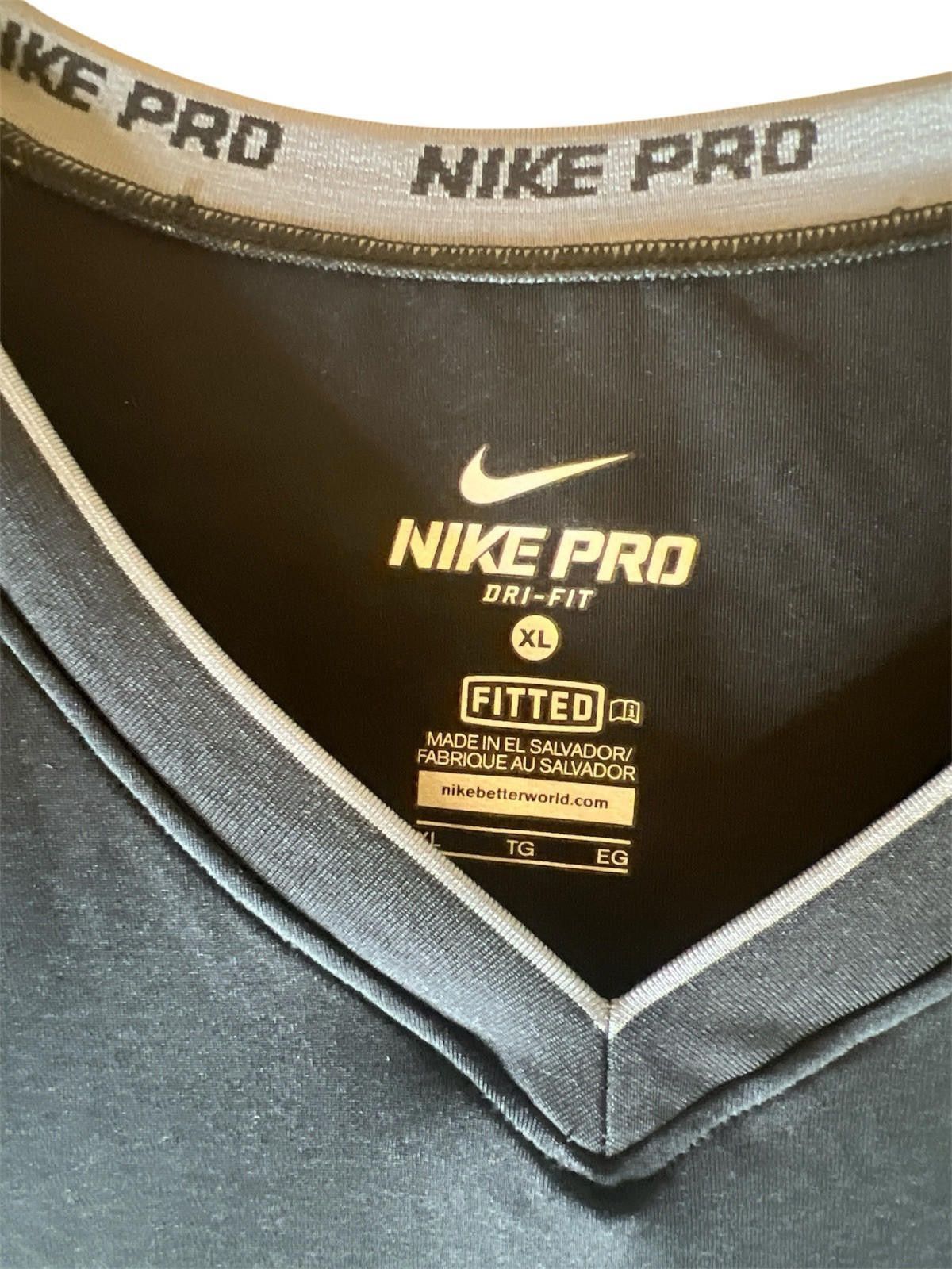 Nike Nike Pro Size Small XL Black Athletic DRI-FIT Short Sleeve Size XL / US 12-14 / IT 48-50 - 2 Thumbnail