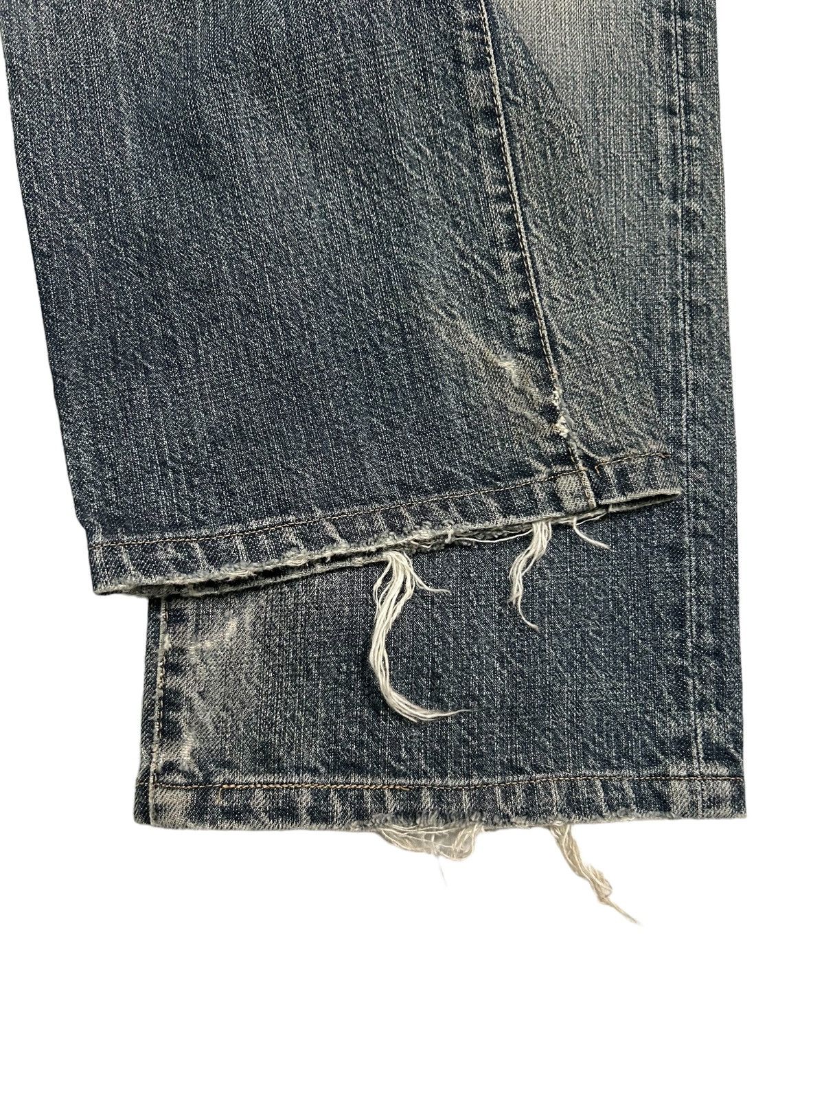 Burberry Vtg BURBERRY LONDON Distressed Denim ☠️ Size US 29 - 21 Thumbnail