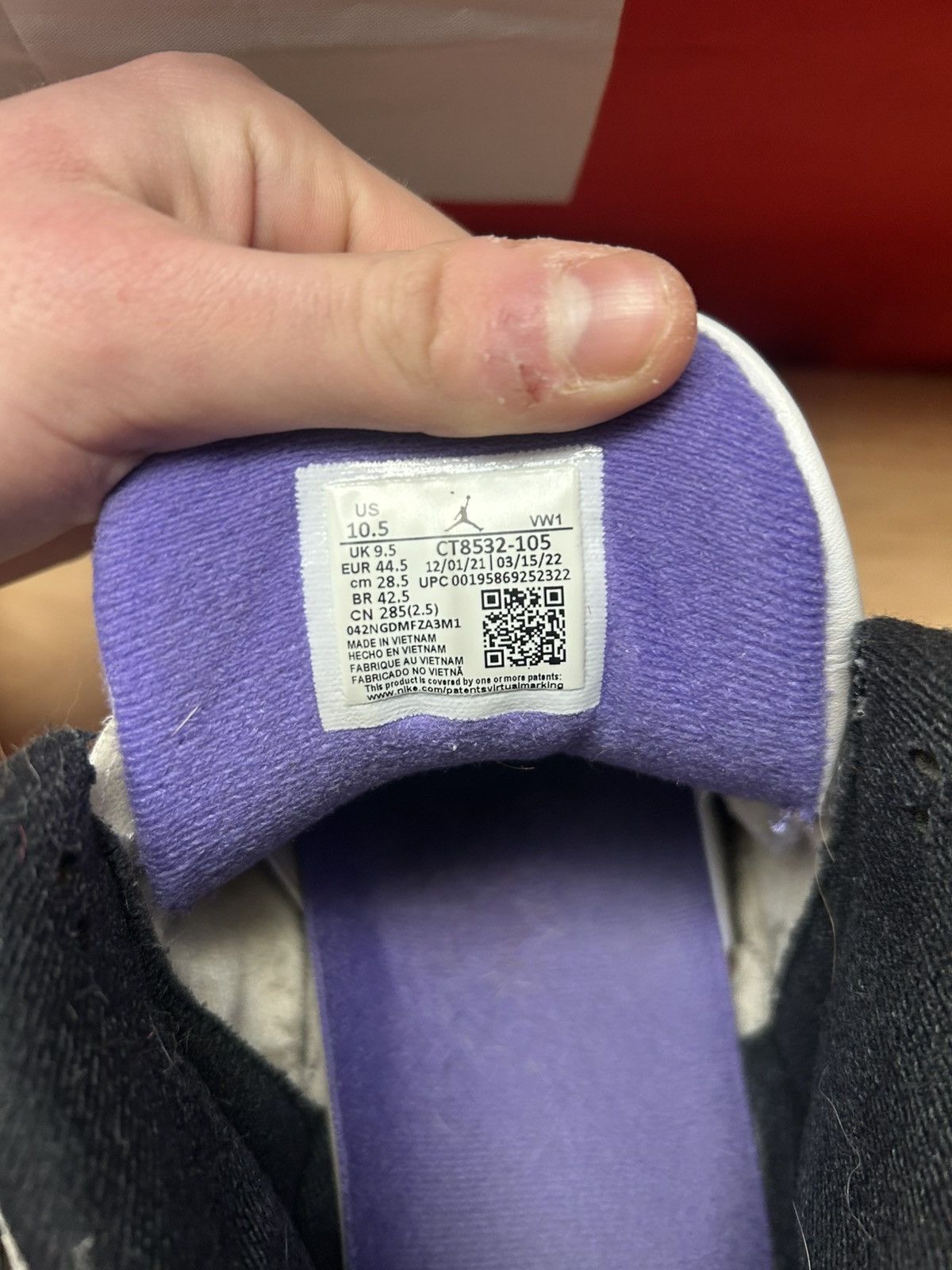 Jordan Brand Jordan 3 Purple Iris Size US 10.5 / EU 43-44 - 5 Thumbnail