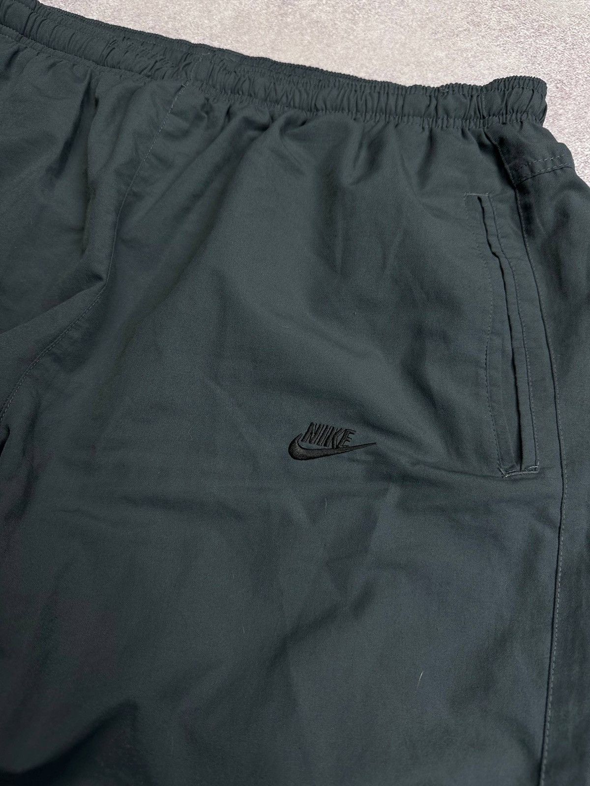 Nike Vintage Nike Swoosh Baggy Cargo Y2K Pants Tn Skepta Style Size US 38 / EU 54 - 3 Thumbnail