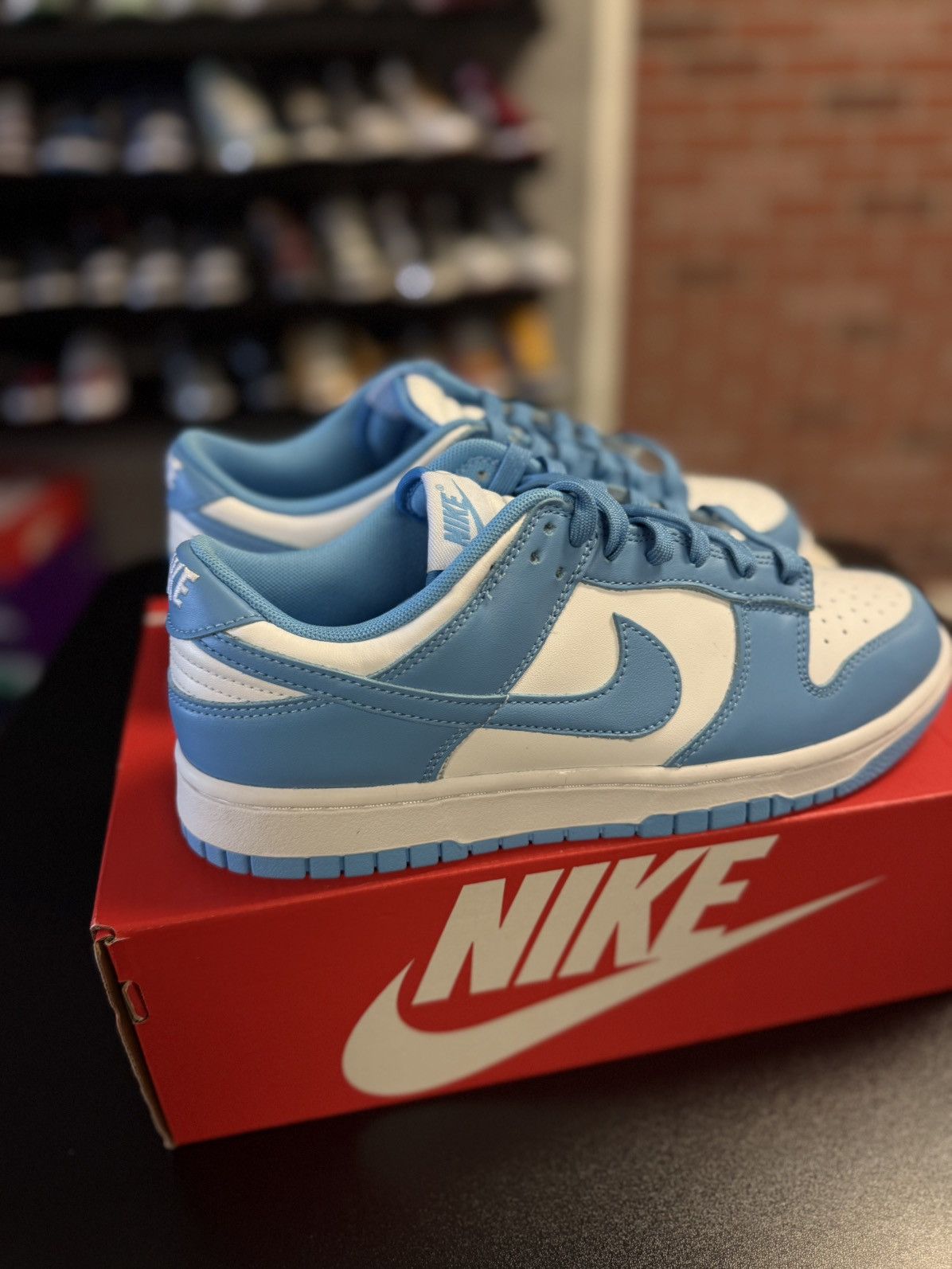 Nike Nike Dunk Low 2021 UNC OG Size 9 Tried On W Box Size US 9 / EU 42 - 3 Thumbnail