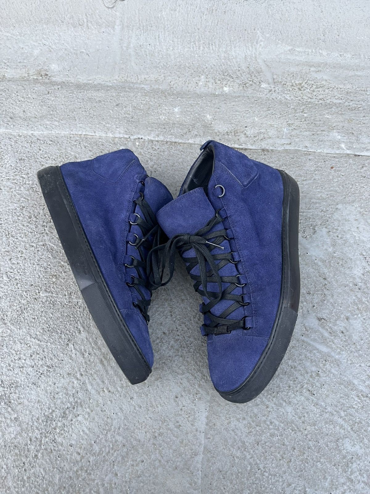 Balenciaga Suede Balenciaga Arenas Blue/Black Size US 11 / EU 44 - 2 Thumbnail