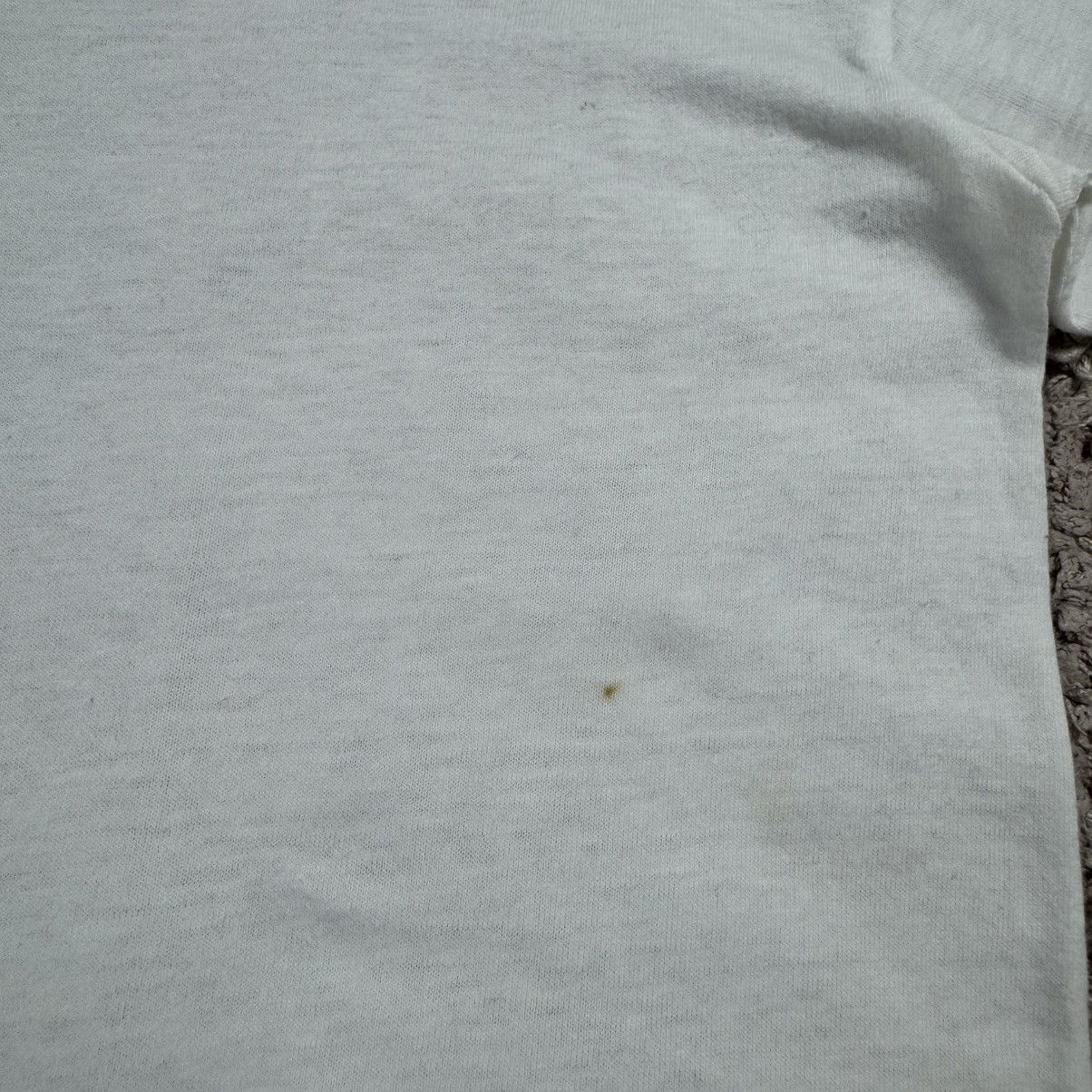 Vintage Vintage Art Rainbow Wording T-shirt Size US M / EU 48-50 / 2 - 13 Thumbnail