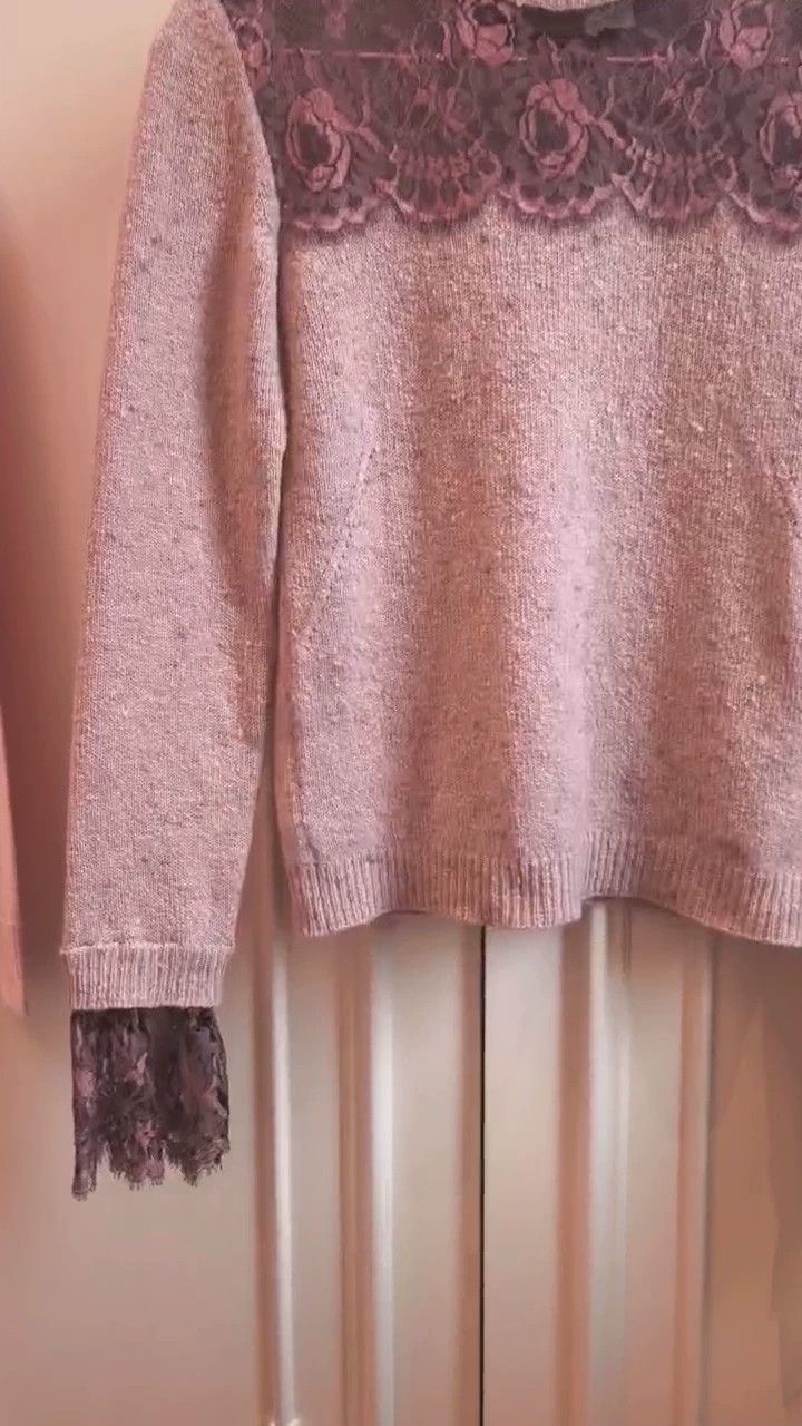 Valentino Valentino Cashmere sweater Size S / US 4 / IT 40 - 1 Thumbnail