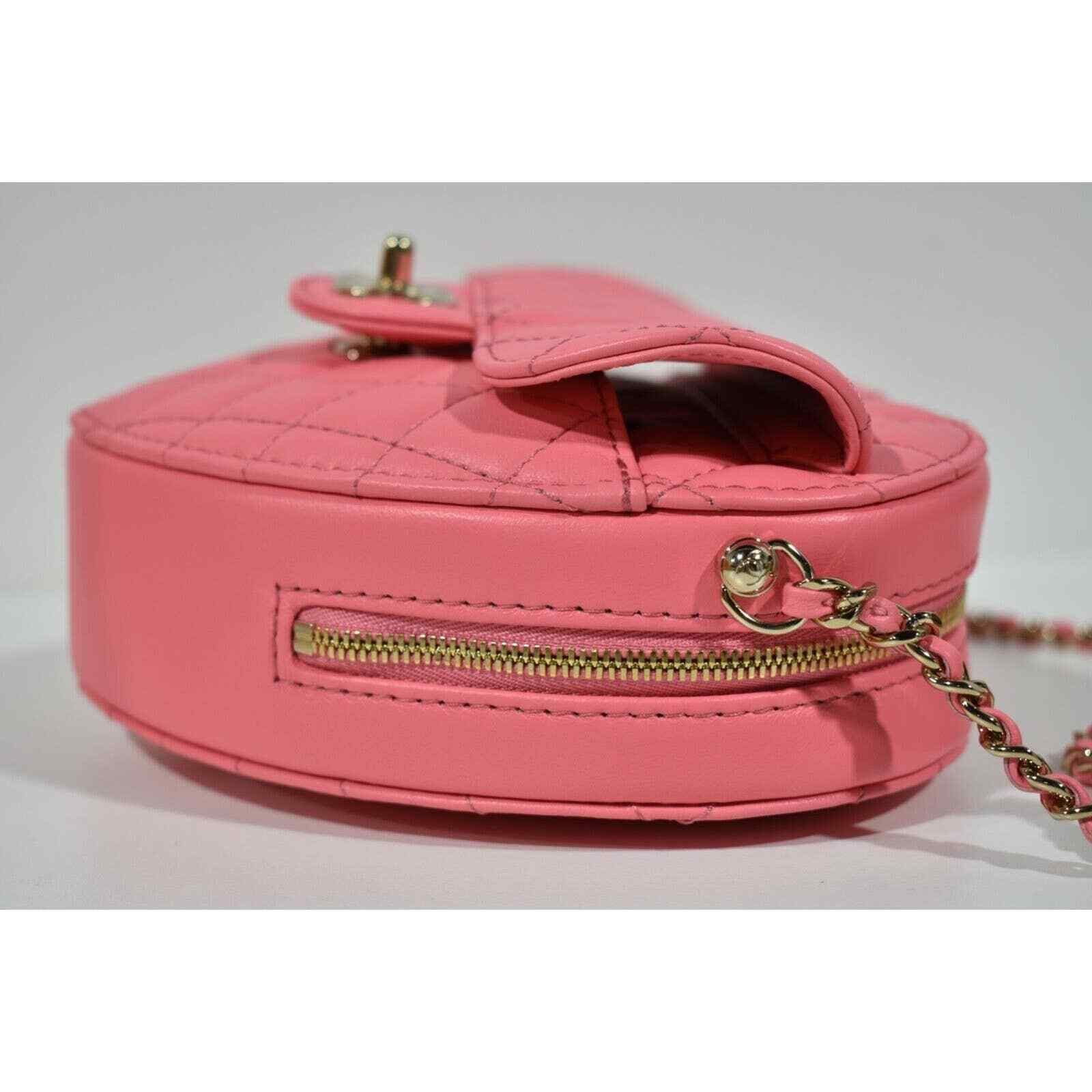 Chanel Chanel Large Heart Quilted Flap Chain Shoulder Crossbody Bag Size ONE SIZE - 11 Thumbnail