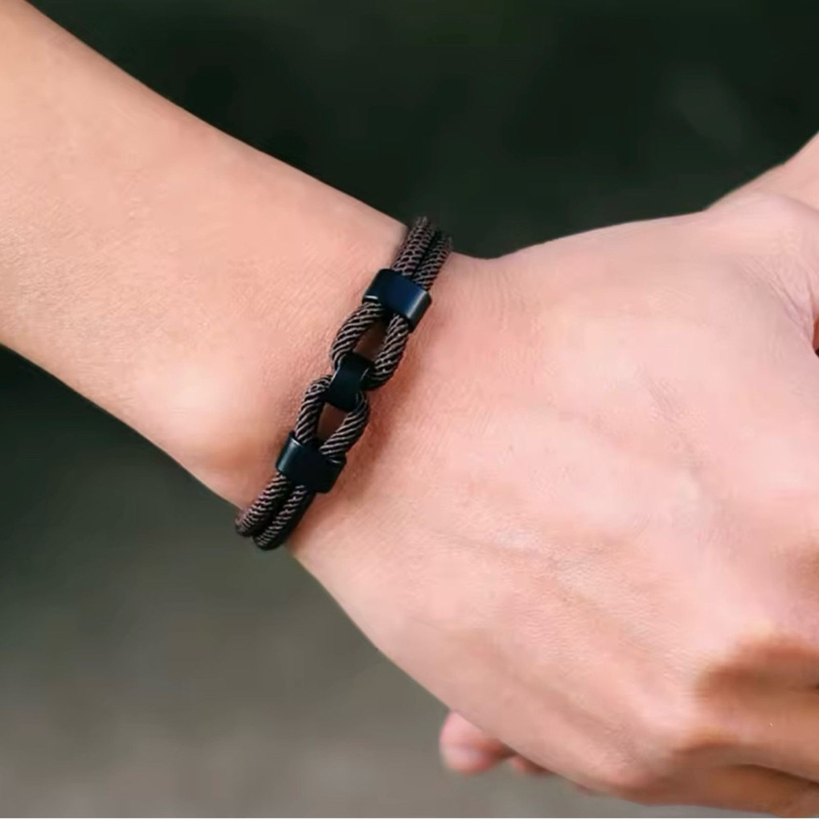 Other Men’s Knot Bracelet Magnet Buckle Rope Bracelet 8” Size ONE SIZE - 2 Thumbnail