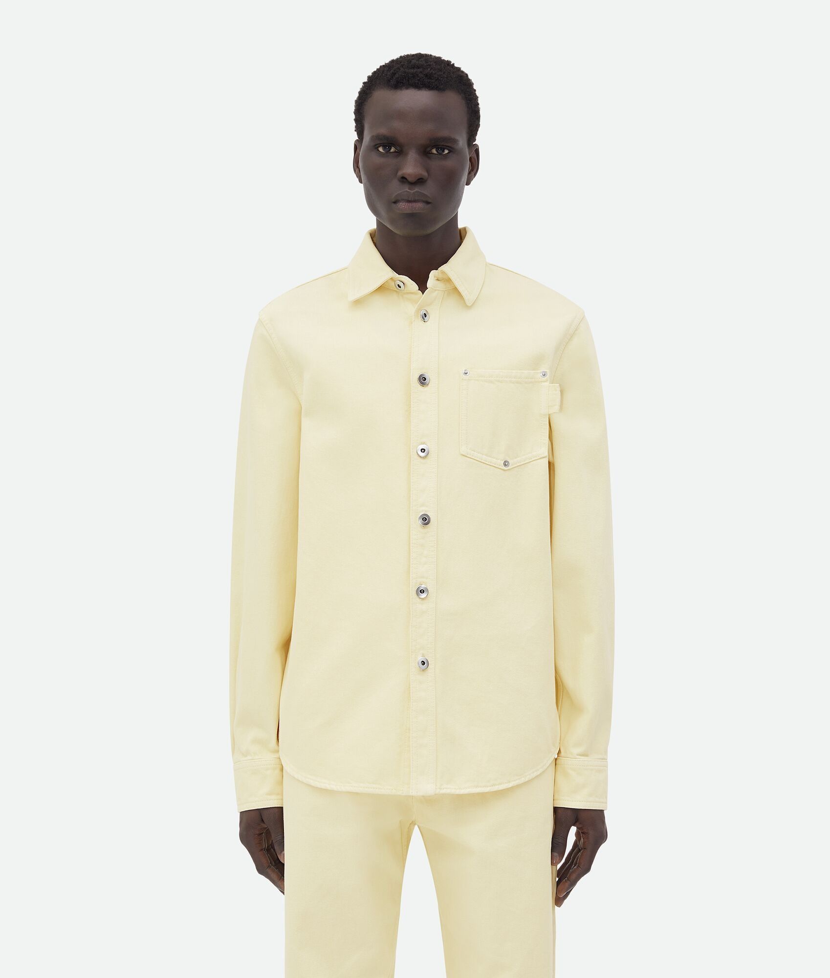 Bottega Veneta o1w1db10825 Wash Denim Shirt in Yellow Size US L / EU 52-54 / 3 - 1 Thumbnail