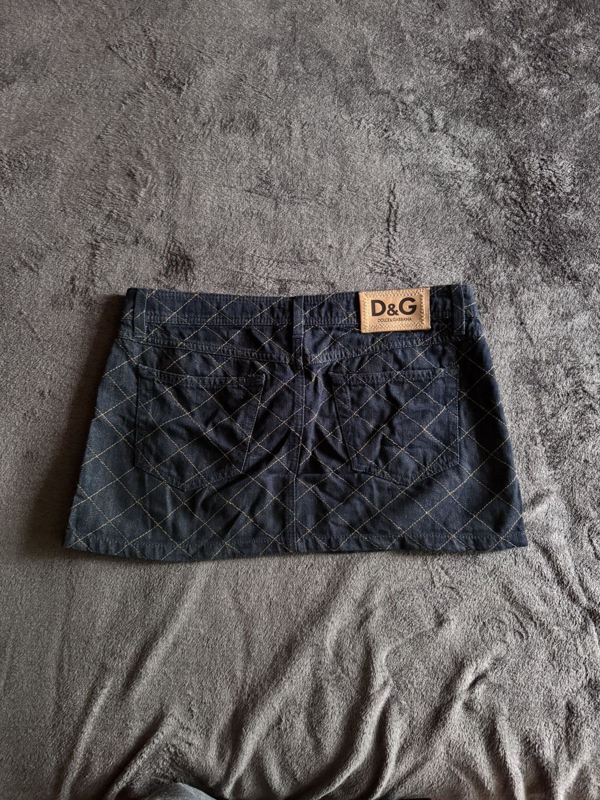 Dolce & Gabbana Dolce gabbana vintage 90s mini skirt Size 28" / US 6 / IT 42 - 8 Thumbnail