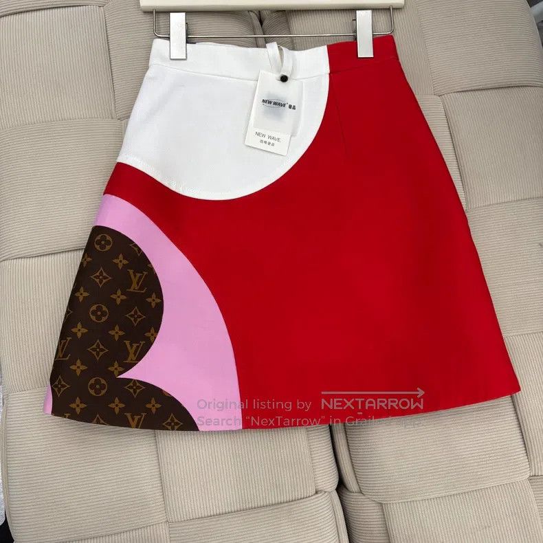 Louis Vuitton Red presbyopic full print half skirt
