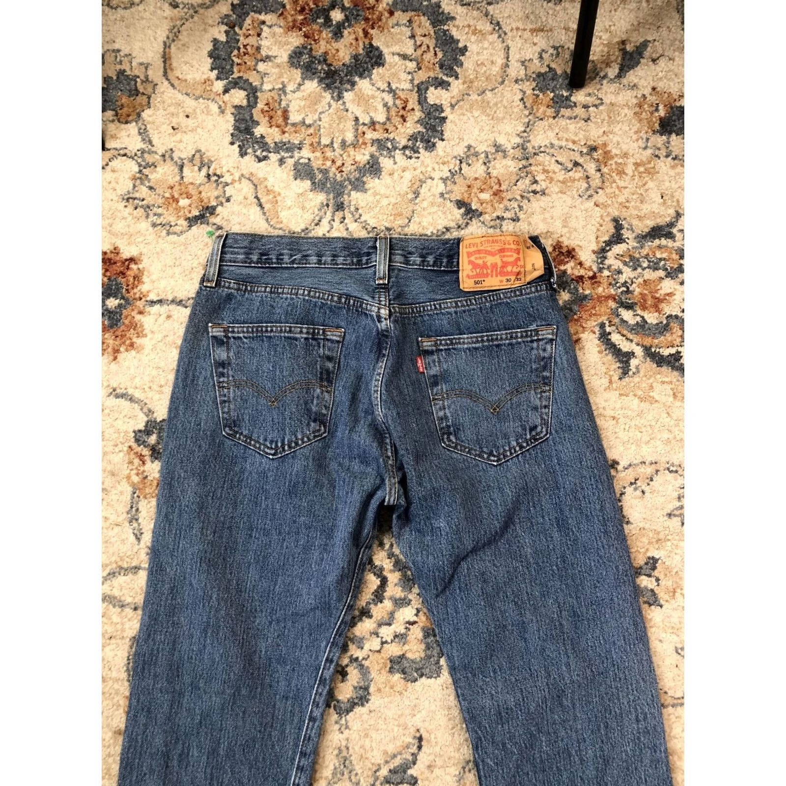 Levi's Levi's 501 Jeans Mens 30x32 Blue Medium Wash Straight Leg Button Fly Denim Pants Size US 30 / EU 46 - 7 Thumbnail