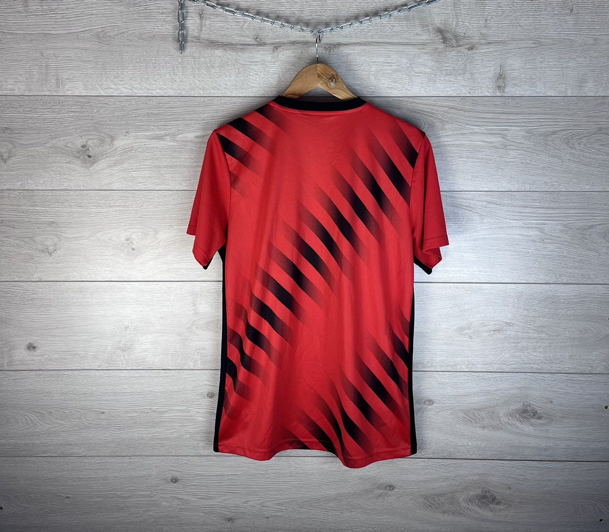 Japanese Brand Soccer jersey men’s Nike Atletico Madrid size M Size US M / EU 48-50 / 2 - 11 Thumbnail
