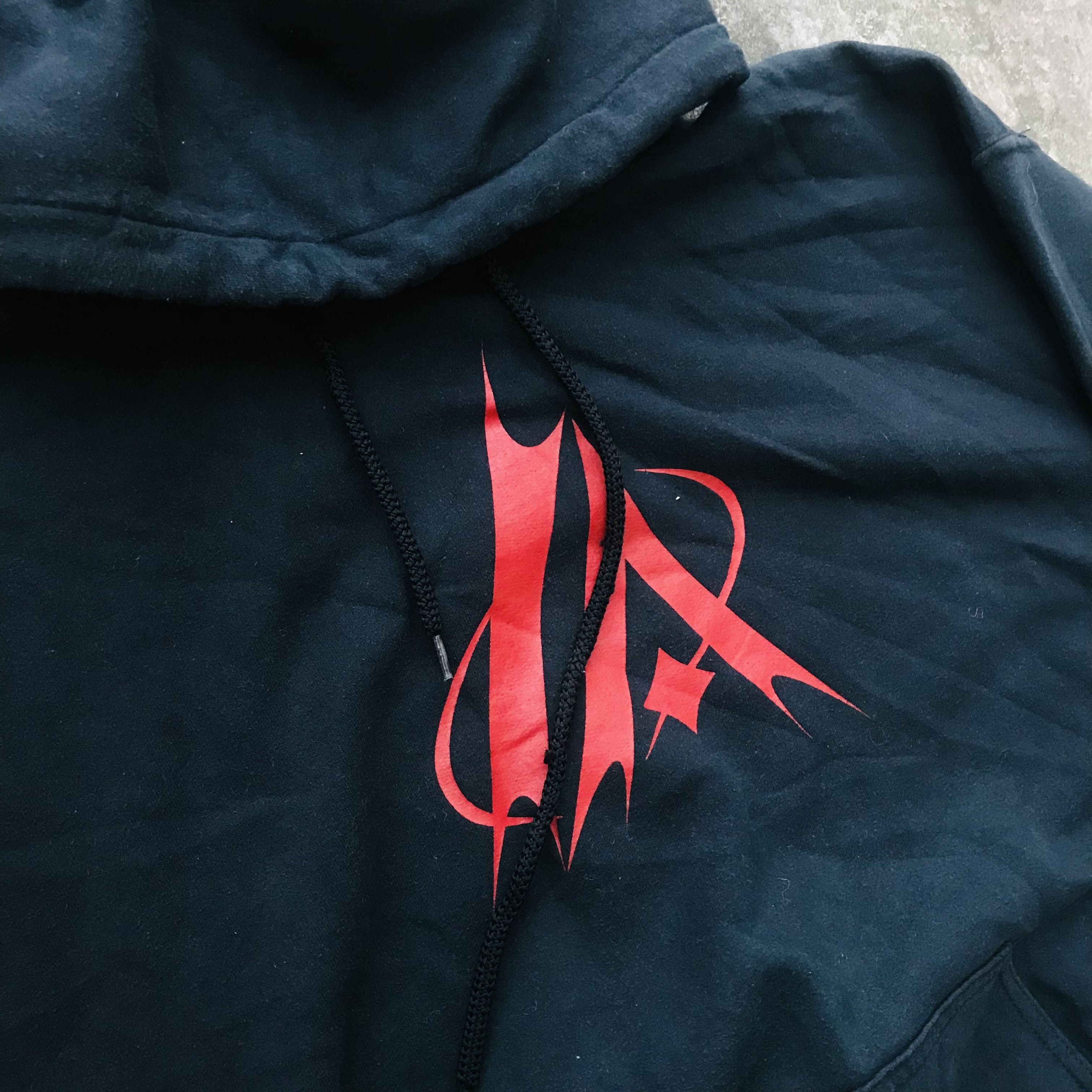 Vintage Y2K Graphic Hoodie Size US L / EU 52-54 / 3 - 4 Thumbnail