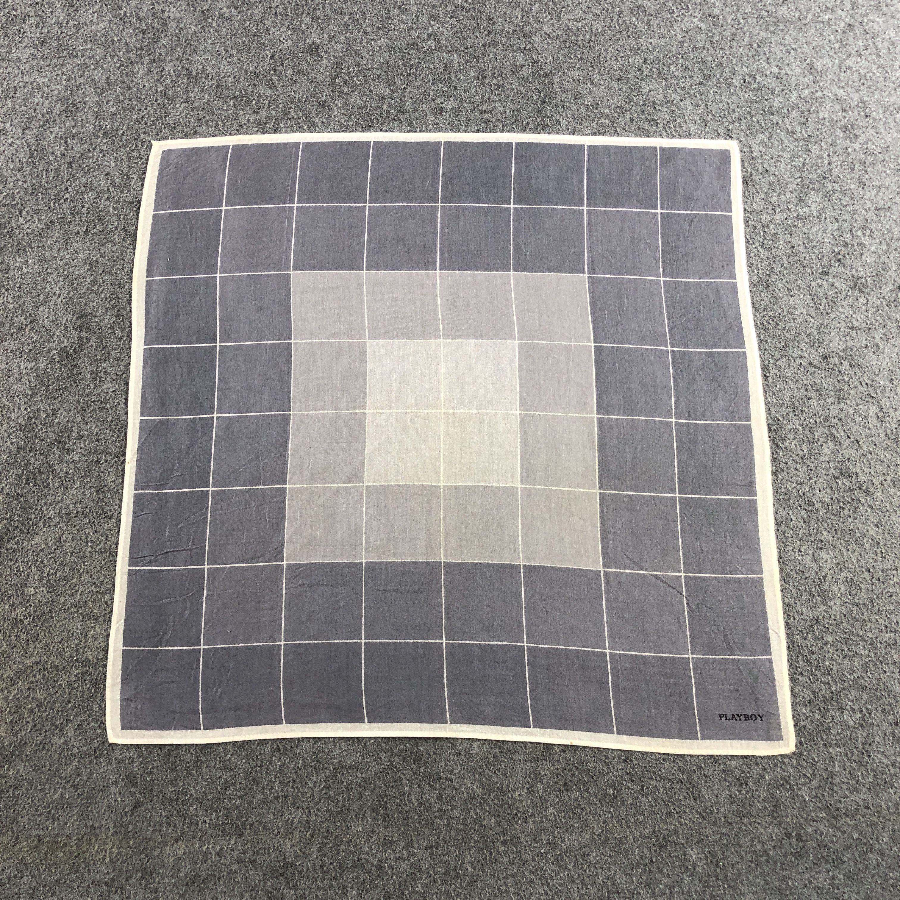 Playboy × Vintage Playboy Handkerchief Neckerchief Bandana H2430 Size ONE SIZE - 1 Thumbnail