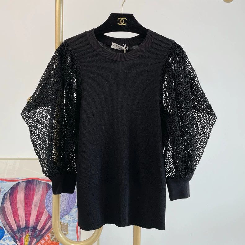 Givenchy Givenchy Black Knitted Top Size M / US 6-8 / IT 42-44 - 2 Thumbnail