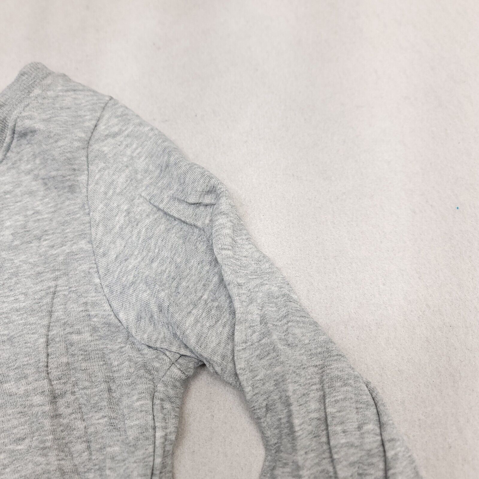 Uniqlo Uniqlo Casual Pullover Long Sweatshirt Womens Size S Gray Size S / US 4 / IT 40 - 5 Thumbnail