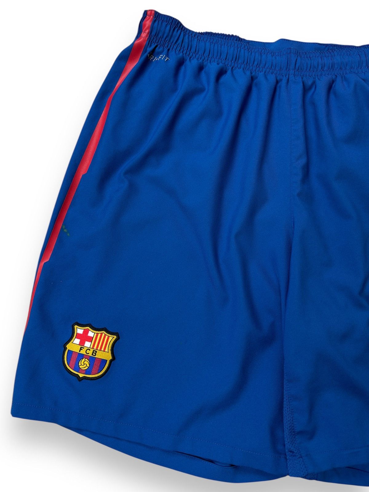 Nike × Vintage Vintage Y2K Nike Dri-Fit Barcelona F.C. Soccer Blue Shorts Size US 36 / EU 52 - 3 Thumbnail
