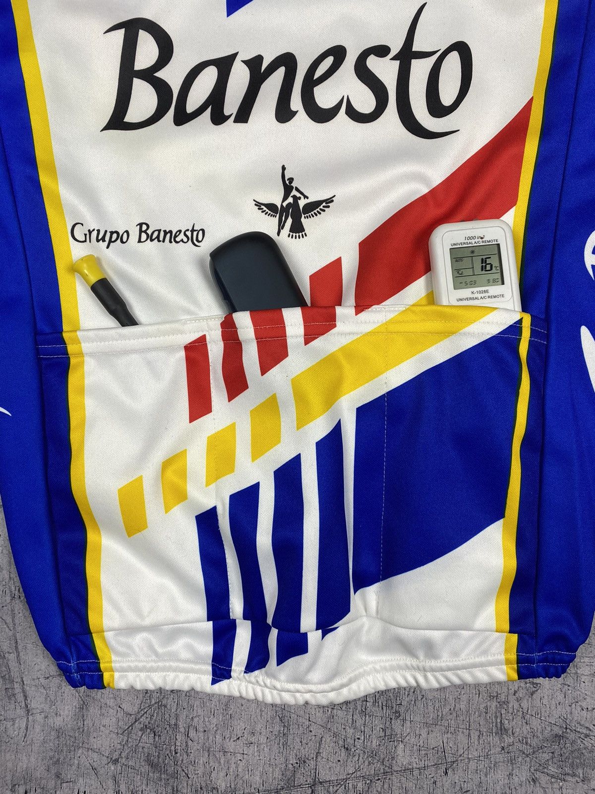Vintage Banesto olympic barcelona 1992 cycling shirt Jersey expo92 Size US M / EU 48-50 / 2 - 13 Thumbnail