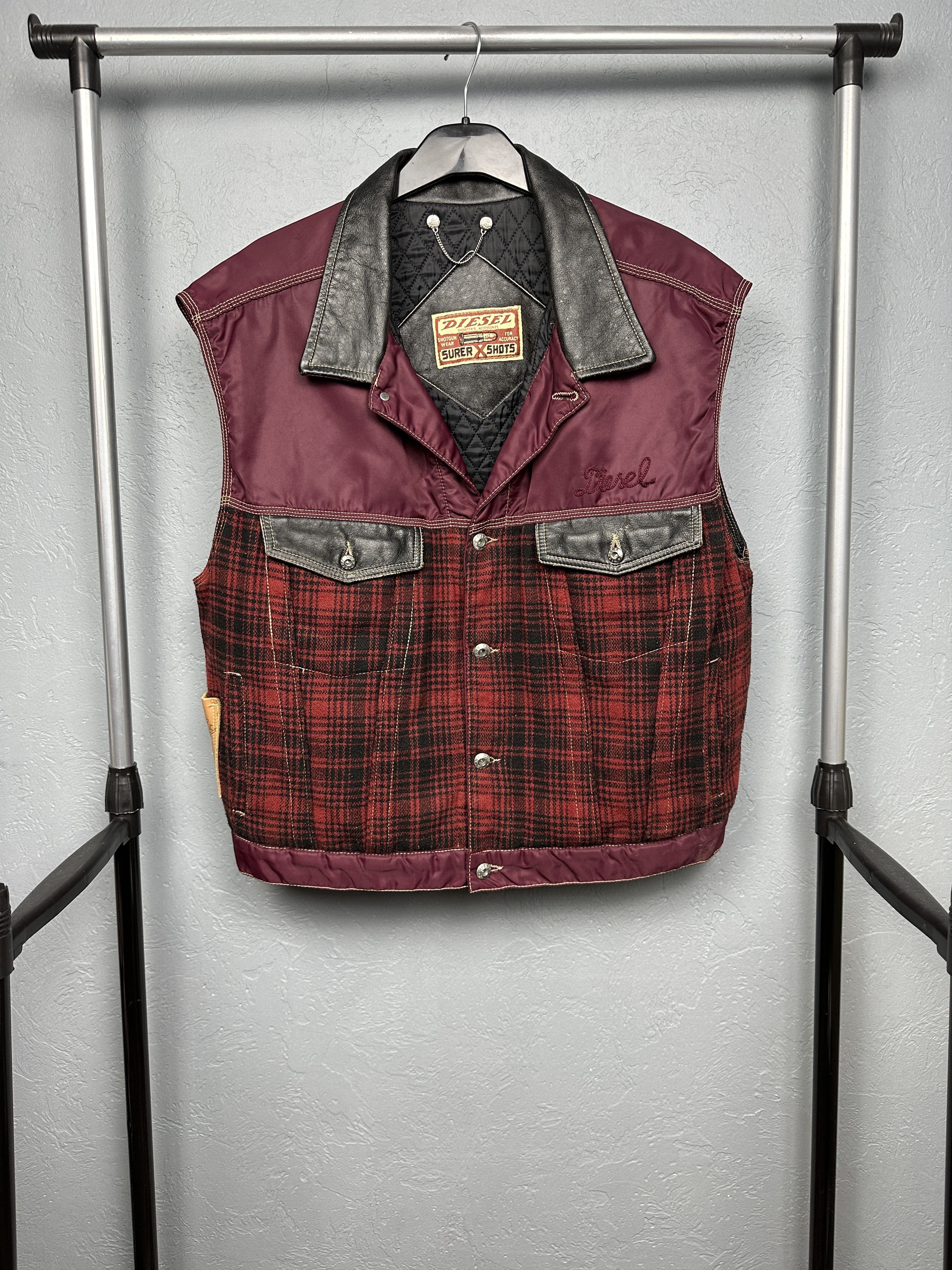 Diesel RARE Diesel Star Series Vintage Mens Shotgun Wear Vest Size US XL / EU 56 / 4 - 1 Thumbnail