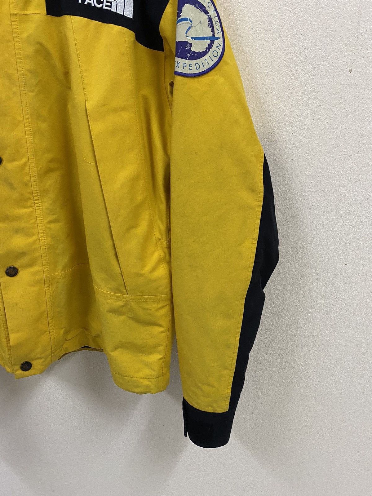 The North Face The North Face Goretex Outwear Yellow Size US L / EU 52-54 / 3 - 8 Thumbnail