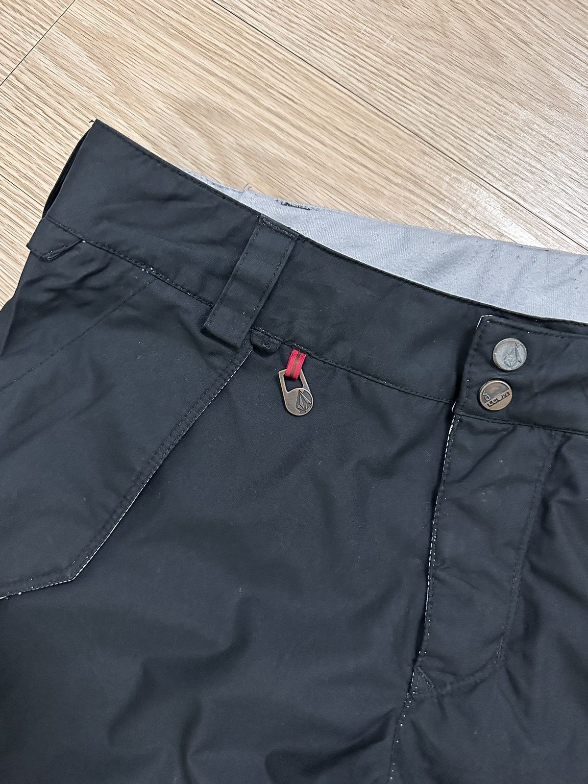 Beauty Beast × Vintage × Volcom Rare Beautiful Vintage Volcom Gorpcore Baggy Parachute Pants Size US 34 / EU 50 - 4 Thumbnail