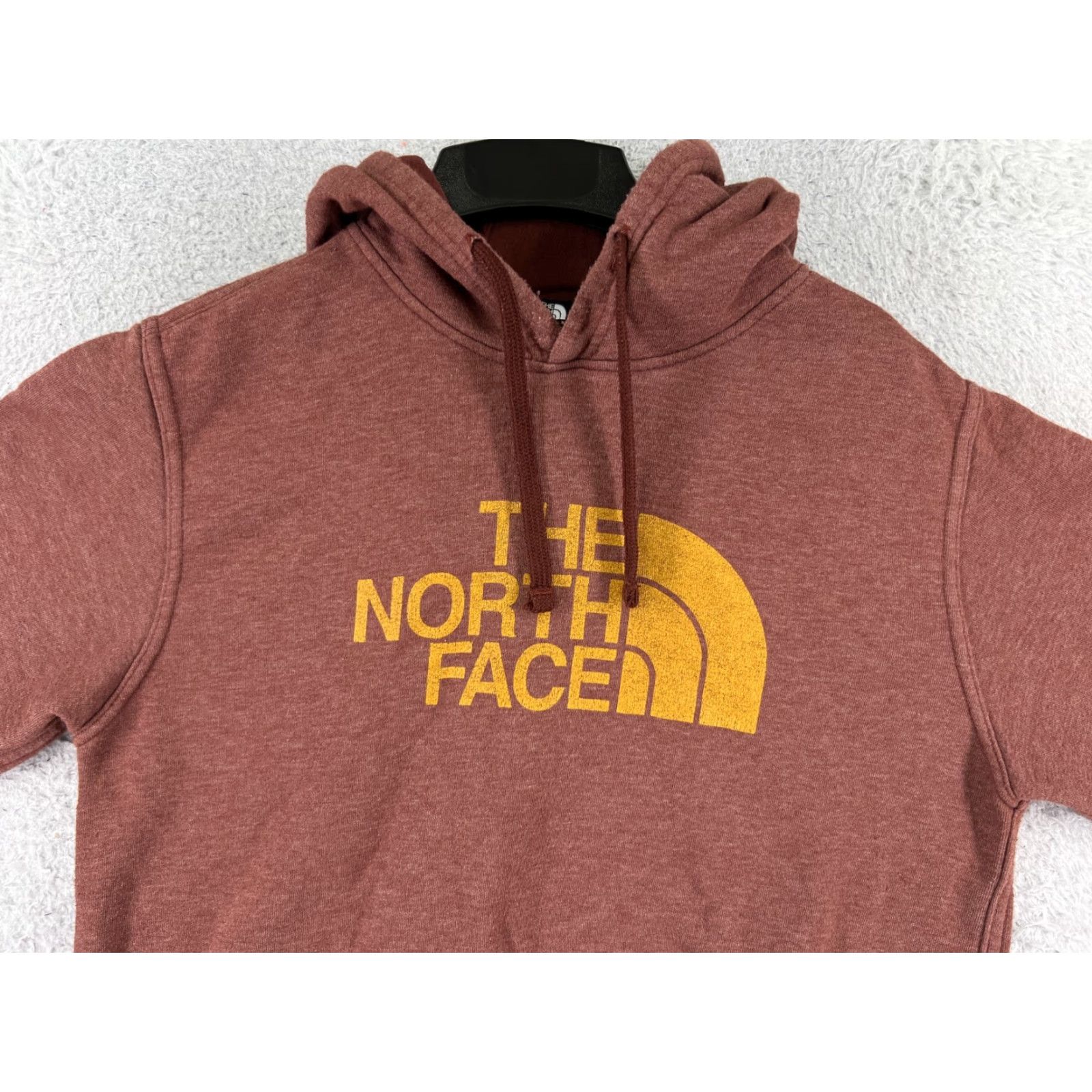 The North Face The North Face Hoodie Mens Small Red Cotton Blend Pocket Size US S / EU 44-46 / 1 - 4 Thumbnail