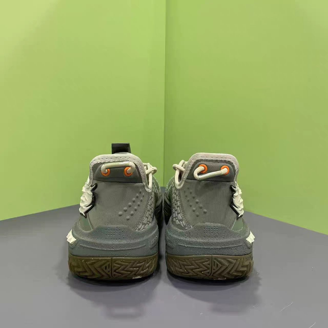 Li-Ning Li-Ning Jie Ao Dragon Soul Boom Basketball Shoes K15 Size US 10 / EU 43 - 6 Thumbnail