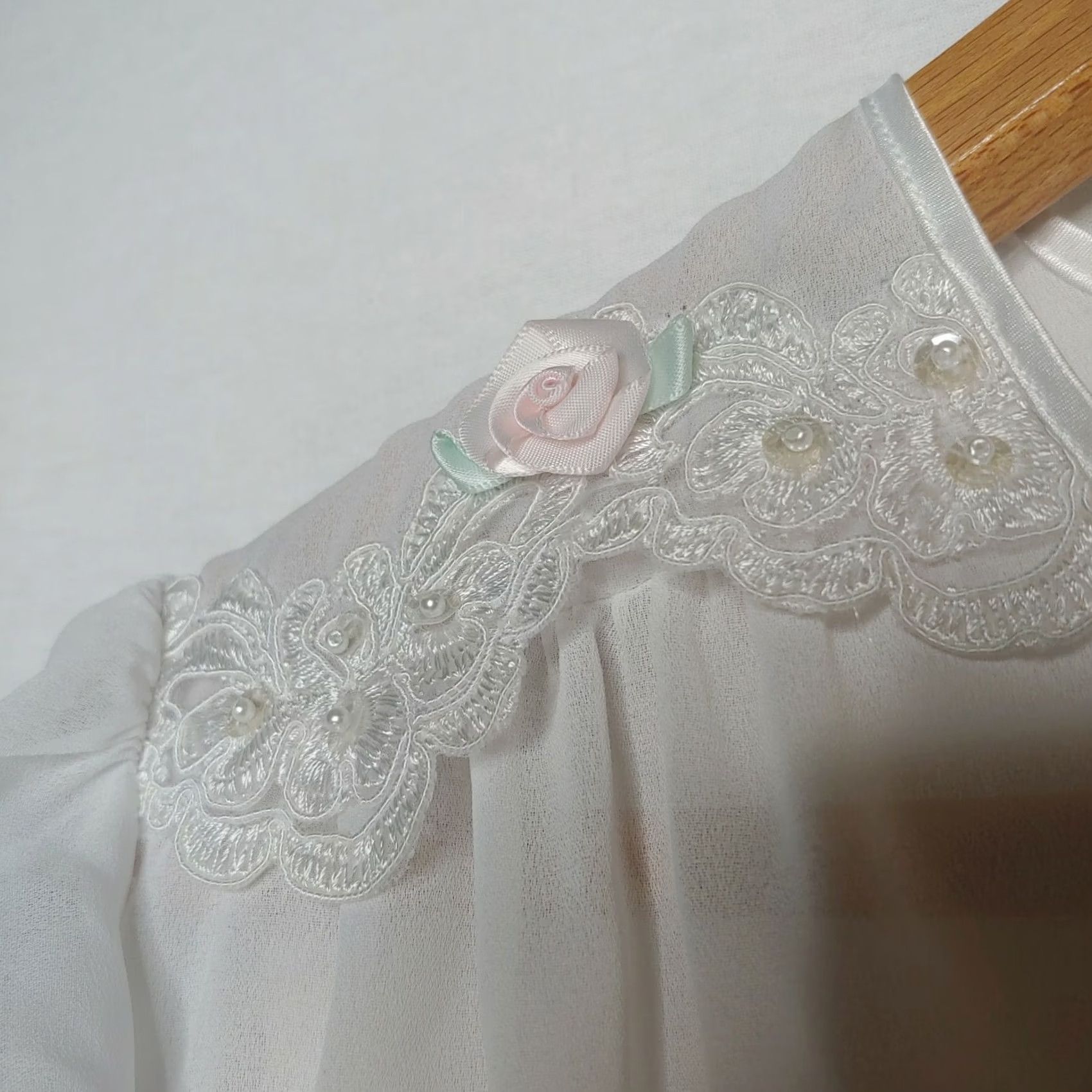 Vintage Cinema Etoile Womens Small Chemise Nightgown Stretch Lace Top Gown White Sleeveless Sexy 34" Chest 35" Long Spring Summer Size ONE SIZE - 5 Thumbnail