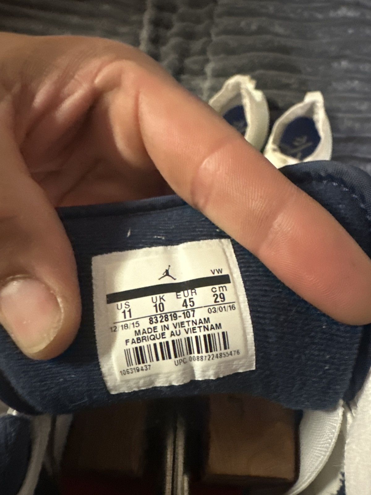 Jordan Brand Jordan Retro 2 Navy Blue Size US 11 / EU 44 - 9 Thumbnail
