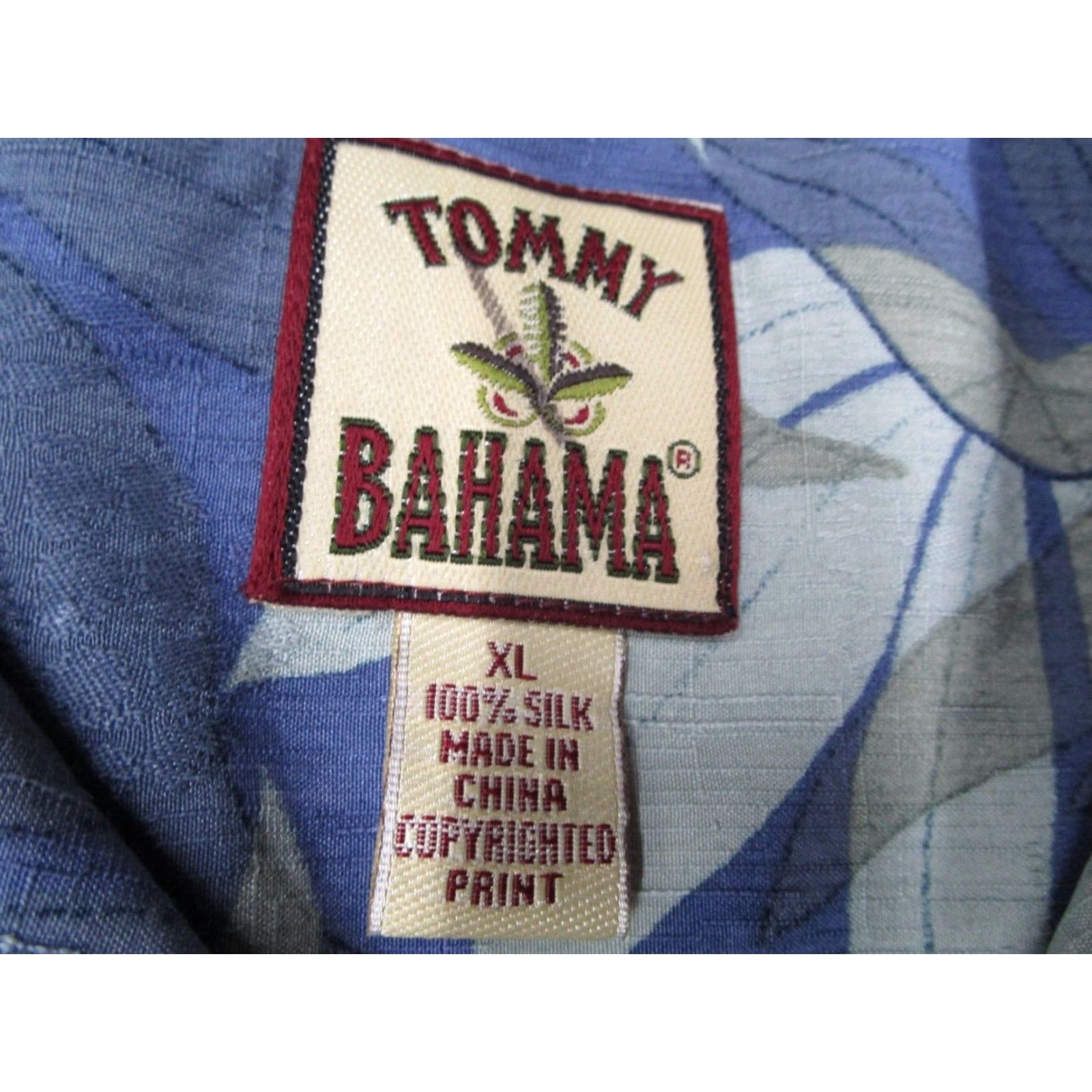 Tommy Bahama VINTAGE Tommy Bahama Shirt Mens XL Blue Silk Short Sleeve Hawaiian Floral Casual Packing Cold Weather Size US XL / EU 56 / 4 - 4 Thumbnail