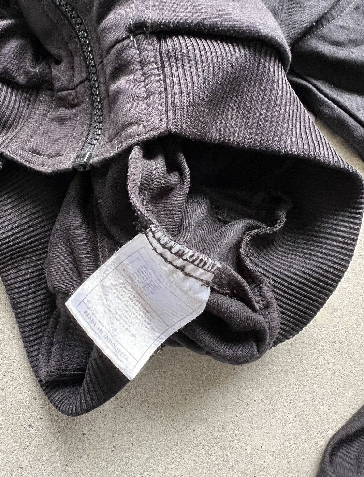 Nike Vintage Nike Zip Sweatshirt Size US L / EU 52-54 / 3 - 8 Thumbnail
