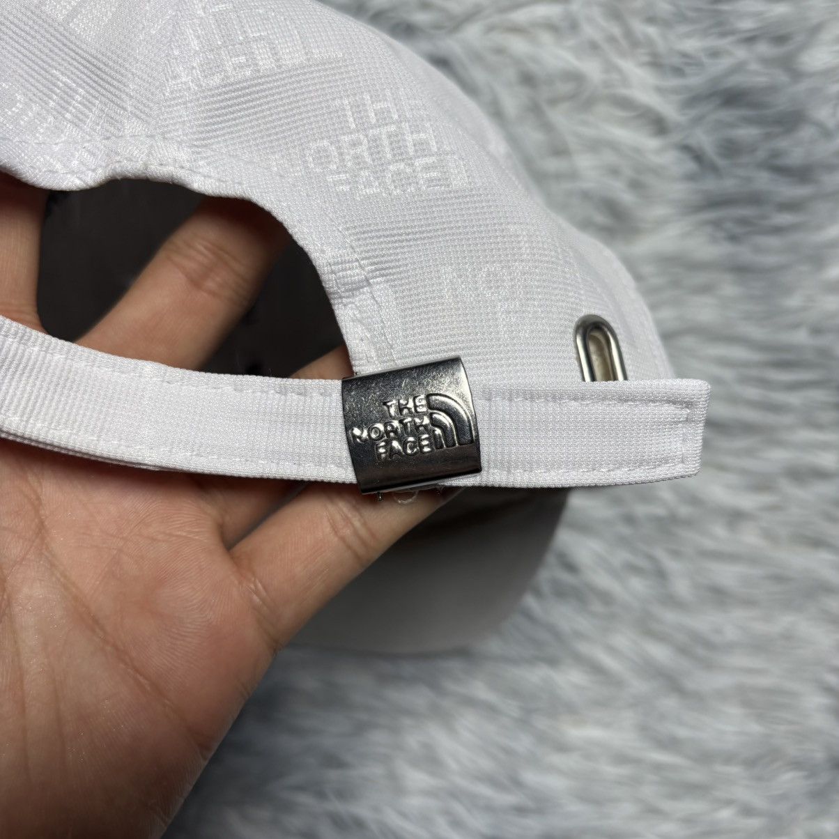 The North Face The North Face White Monogram Logo Baseball Cap Size ONE SIZE - 5 Thumbnail