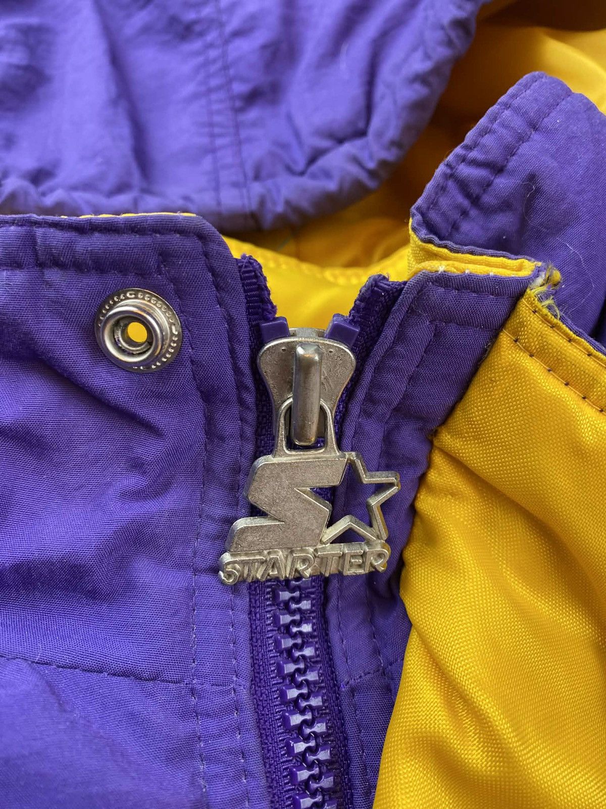 Starter Starter x Tigers Oversized Jacket – Rare – Size S Size US S / EU 44-46 / 1 - 2 Thumbnail
