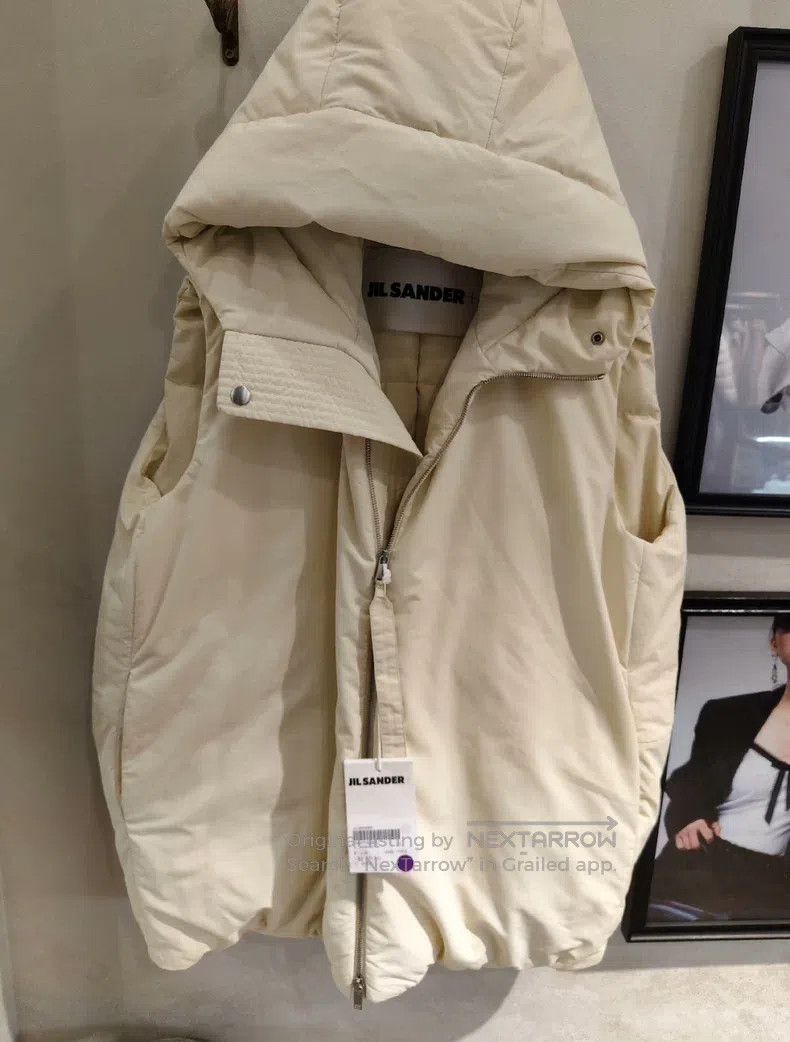 Jil Sander Jil Sander size 32 Ivory Hooded Down Vest Size XS / US 0-2 / IT 36-38 - 2 Thumbnail