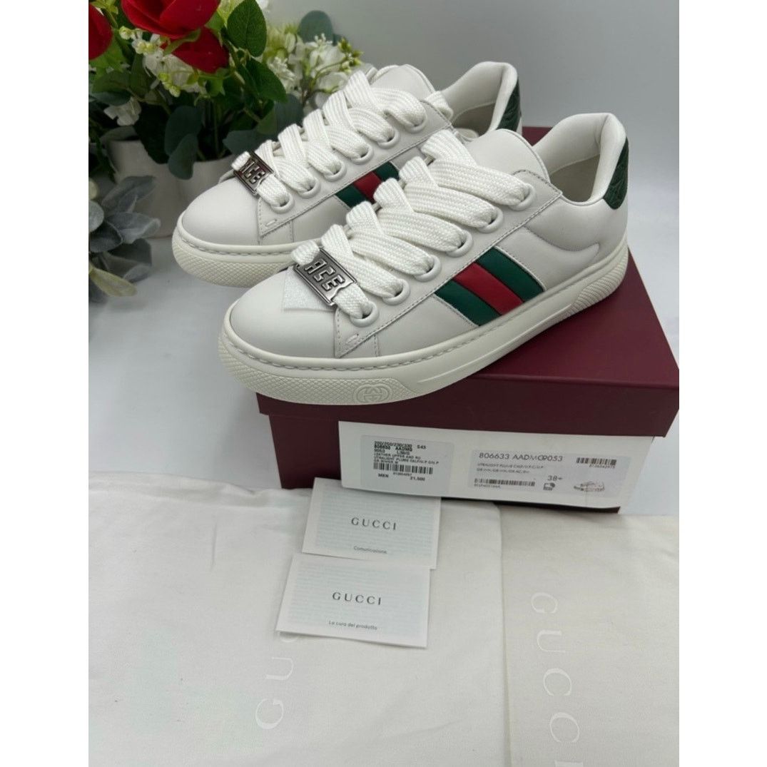 Gucci Women's Gucci leather web stripe ace sneakers size 38.5 Size US 8.5 / IT 38.5 - 6 Thumbnail