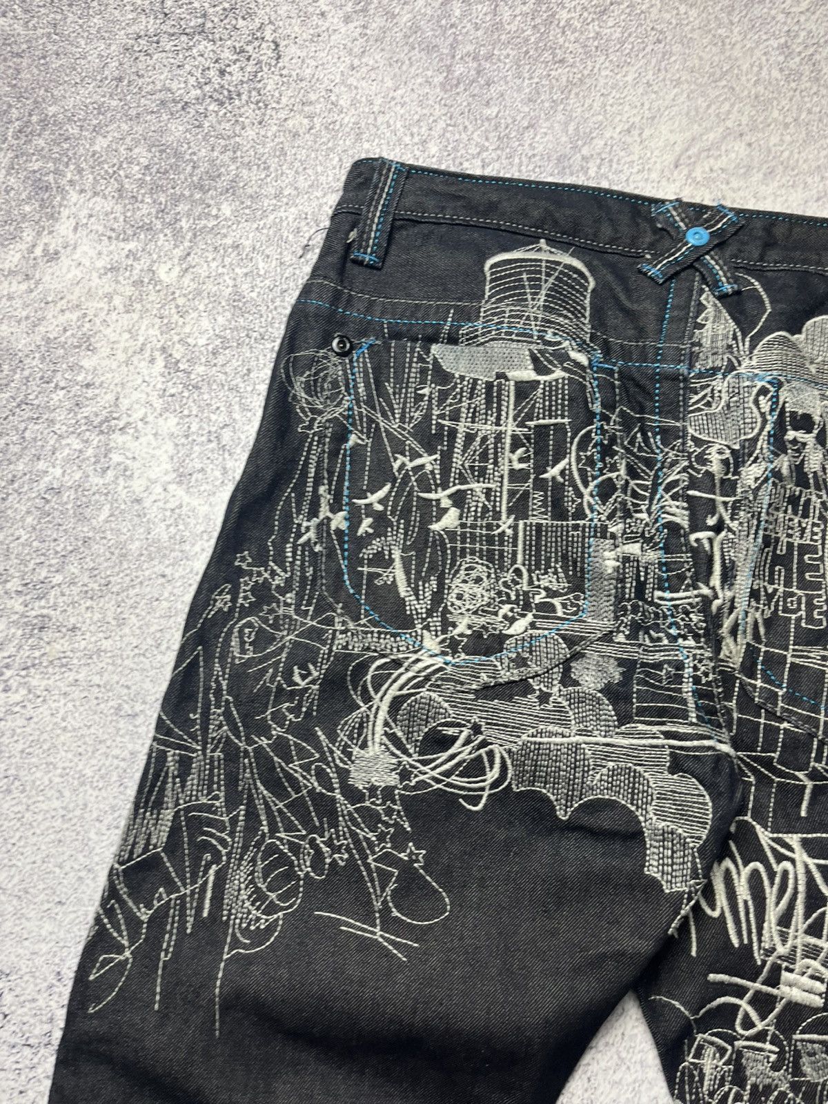 Japanese Brand 0Os VINTAGE Avant Garde Big logo Japanese Baggy Pants Y2K Size US 33 - 9 Thumbnail
