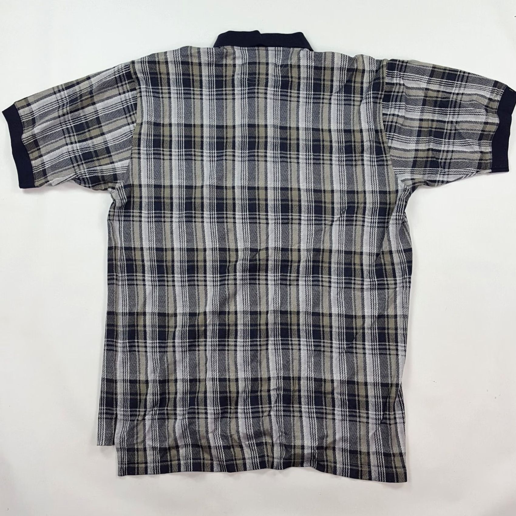 Izod VINTAGE IZOD Golf Polo Shirt Gray Plaid Collared Short Sleeve Men's XL Relaxed 90s Accessories: PGA, Tennis, Casual Mens Size US XL / EU 56 / 4 - 3 Thumbnail
