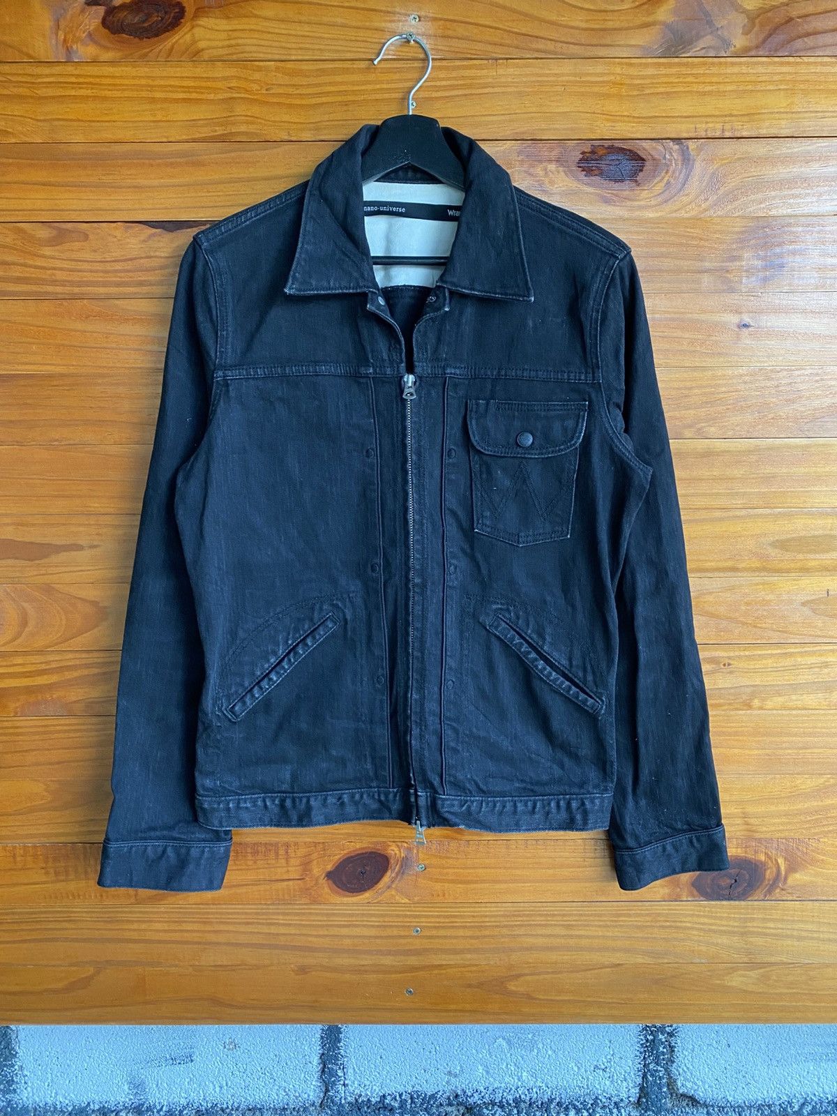 NANO universe Nano Universe × Wrangler Black Denim Jacket Collaboration Size US M / EU 48-50 / 2 - 3 Thumbnail