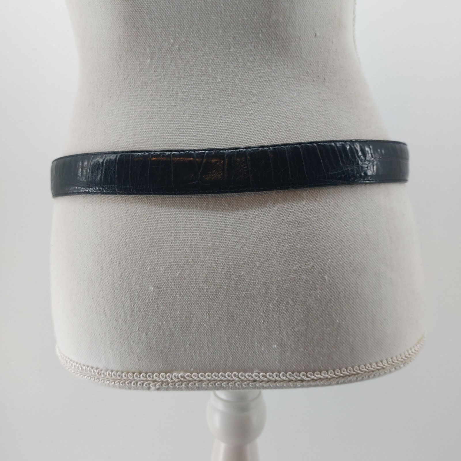 Brighton Brighton Embossed Calfskin Baddle Leather Black Size 34 Size 34 - 2 Thumbnail