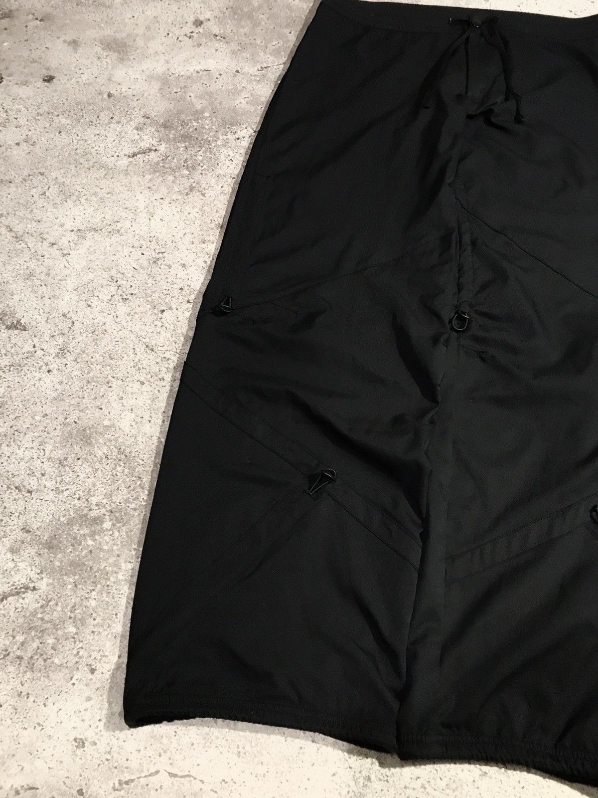 Nike × Vintage Vintage Y2K Nike Track Pants Embroiled Swoosh Black Size 34" / US 12 / IT 48 - 3 Thumbnail