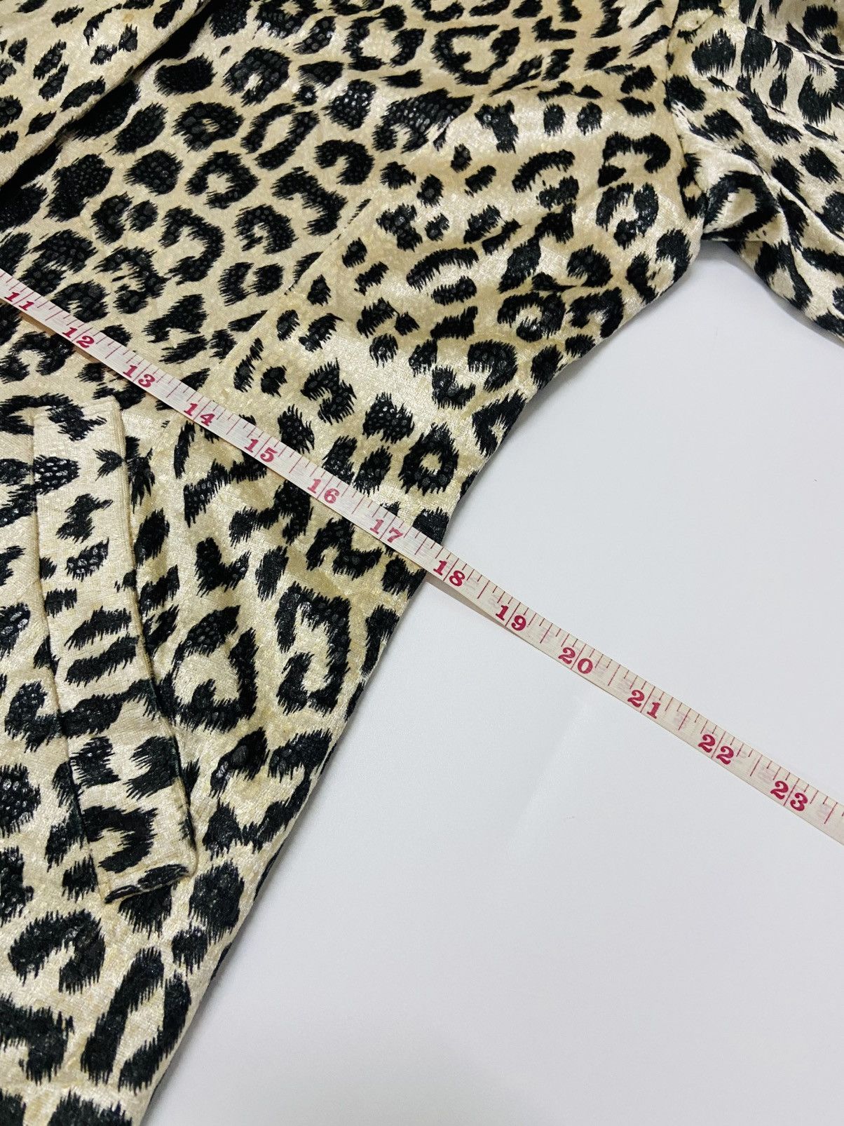 Japanese Brand MADAME NICOLE BY MITSUHIRO MATSUDA FAUX FUR TRENCH COAT Size ONE SIZE - 5 Thumbnail