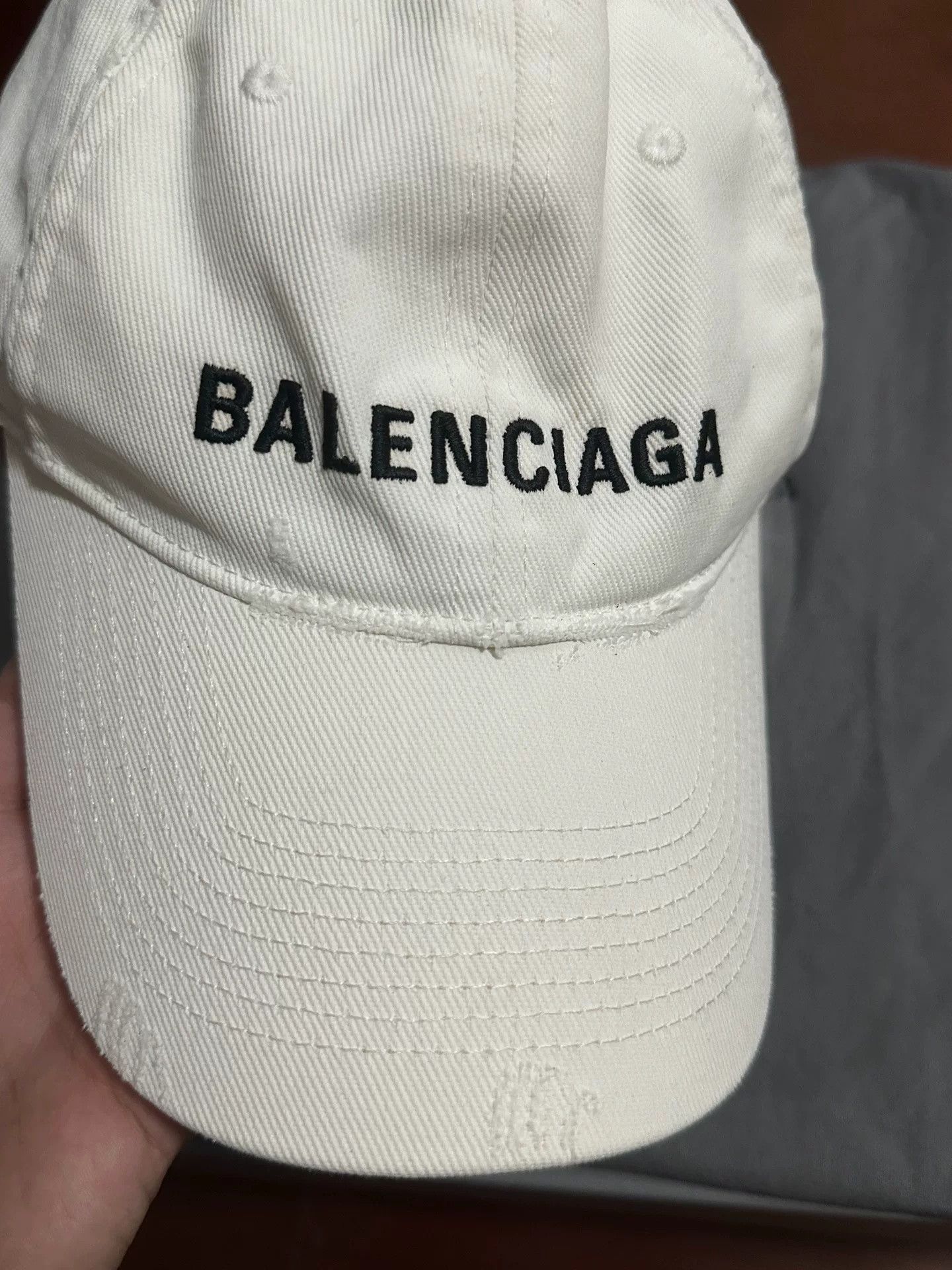 Balenciaga Balenciaga Heavy Distressed White Slogan Cap Size ONE SIZE - 5 Thumbnail