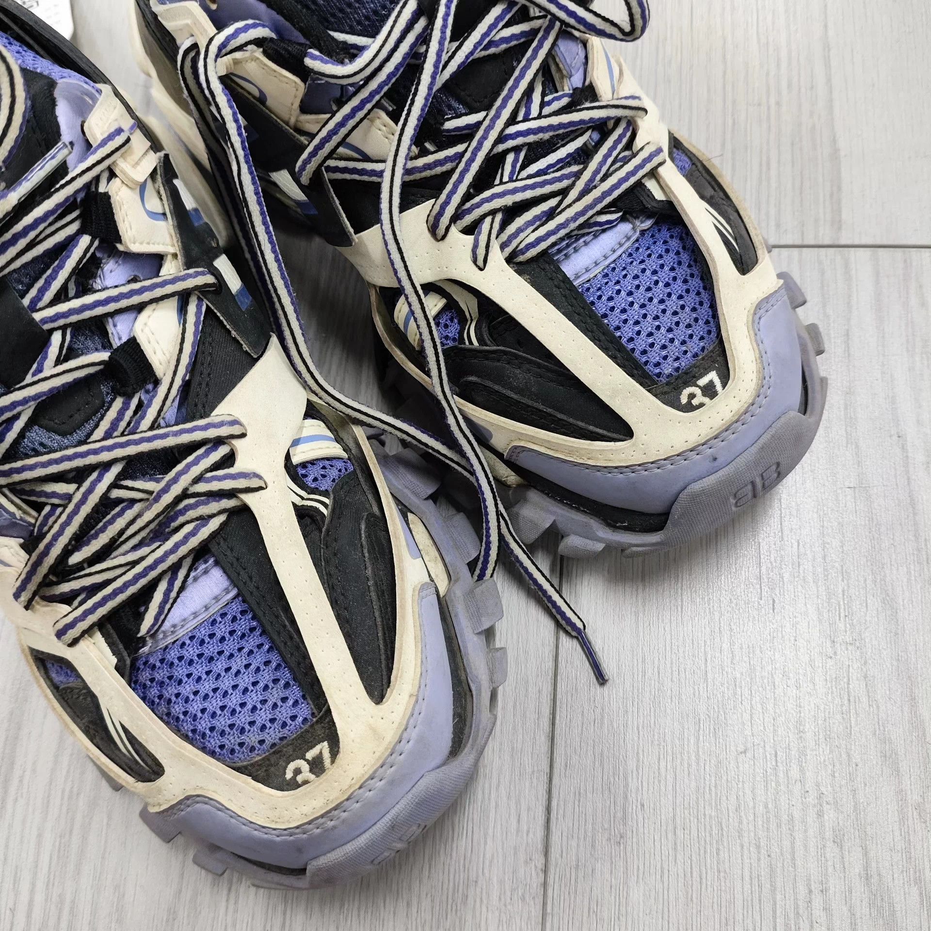 Balenciaga Balenciaga mesh dad shoe EU 37 blue Size US 7 / IT 37 - 3 Thumbnail
