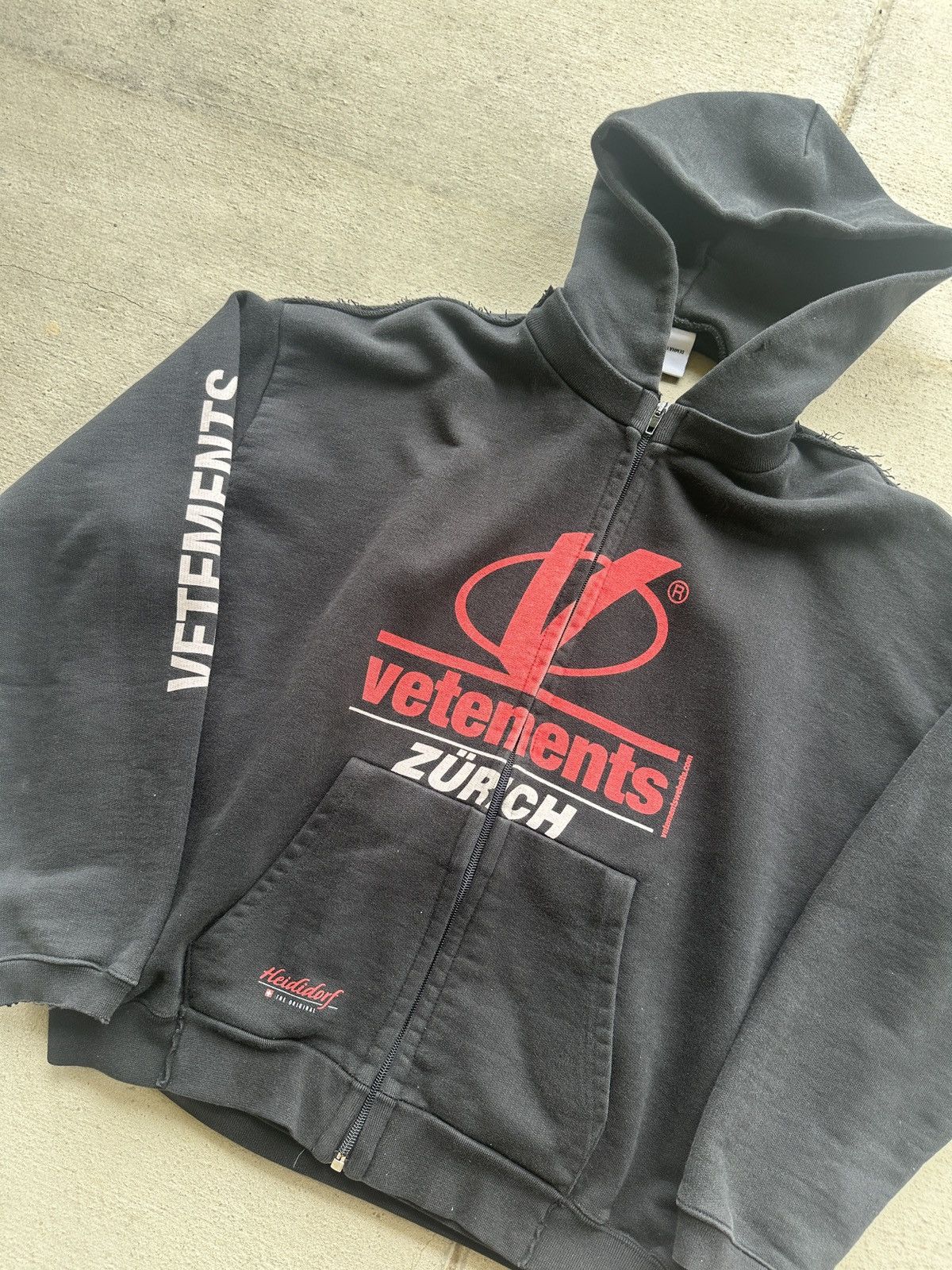 Vetements Vetements Zurich Hoodie Size US M / EU 48-50 / 2 - 2 Thumbnail