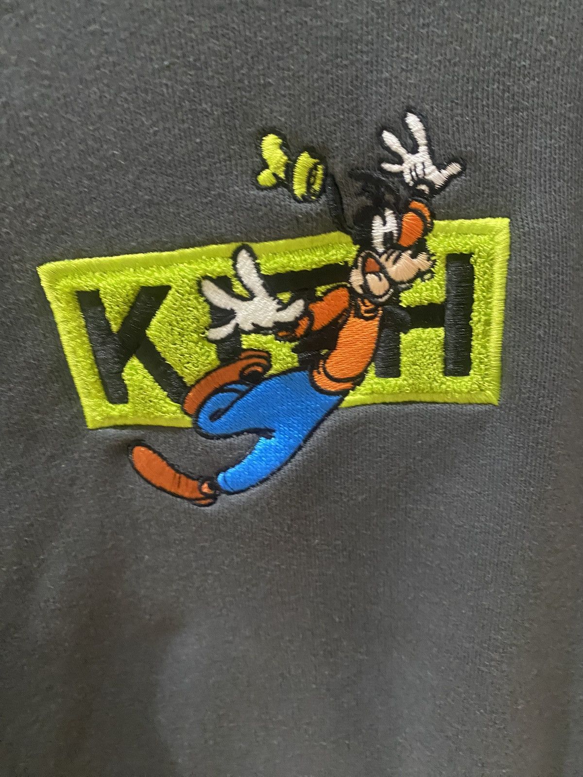 Kith Kith x Disney Sweatshirt (Goofy) Size US S / EU 44-46 / 1 - 2 Thumbnail