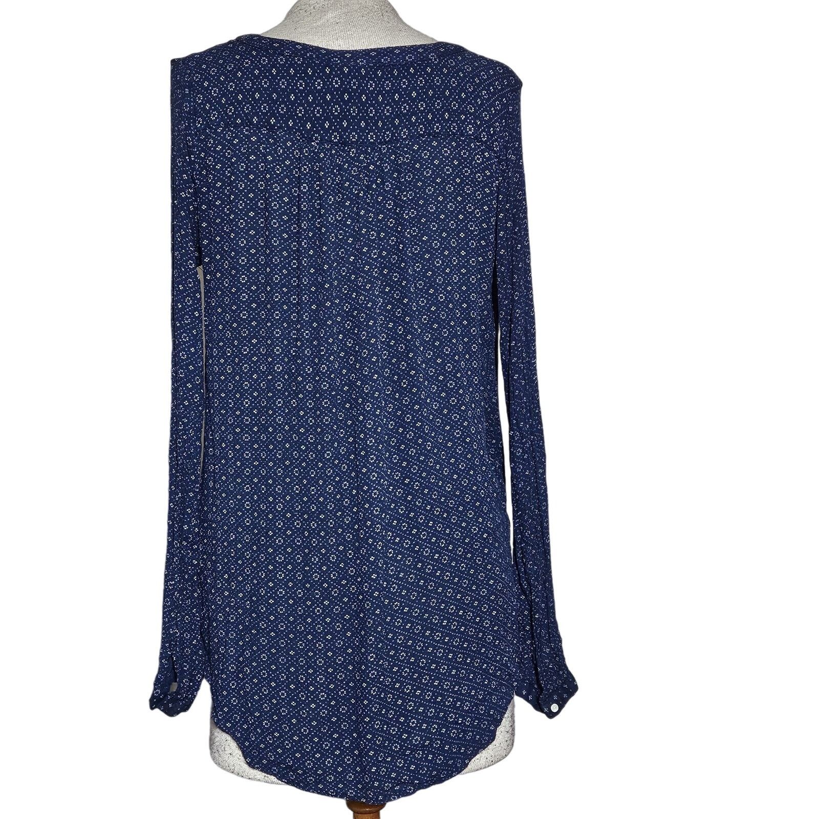 L.O.G.G. Navy Blue V-Neck Long Sleeve Blouse Size 6 Size M / US 6-8 / IT 42-44 - 2 Thumbnail