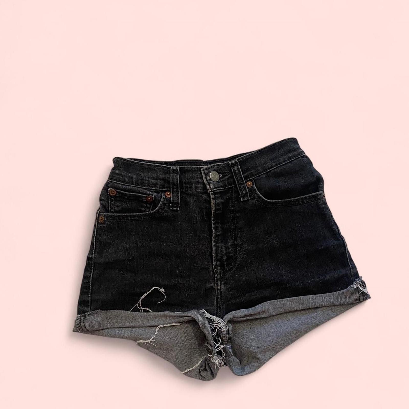 Levi's Levi's black denim shorts Size 42" / US 20 - 2 Thumbnail