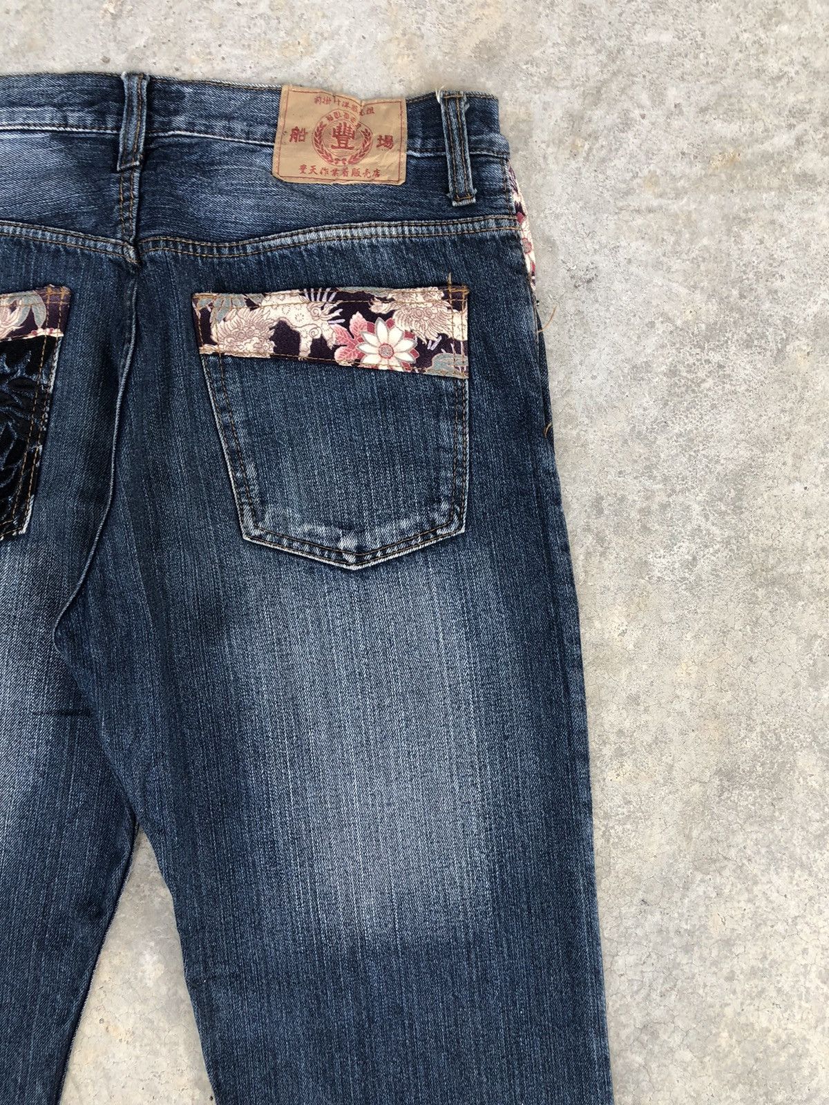 Japanese Brand Japanese Buden Embroidered Jeans Distressed Jeans Size US 33 - 9 Thumbnail
