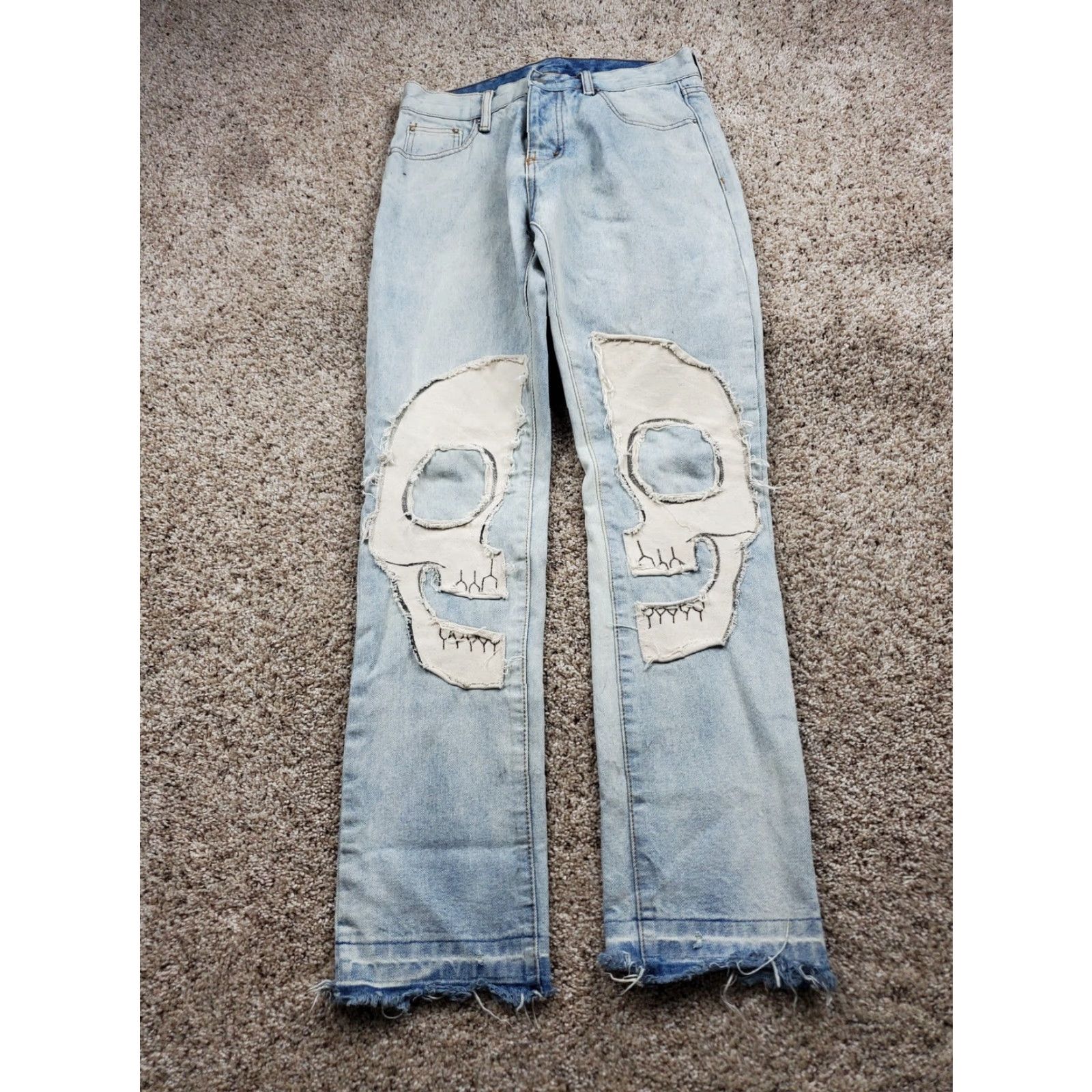 MNML mnml Jeans Mens 30 Distressed Skull Patch Straight Leg Frayed Hem Denim 30x31 Blue Painters? Size US 30 / EU 46 - 2 Thumbnail