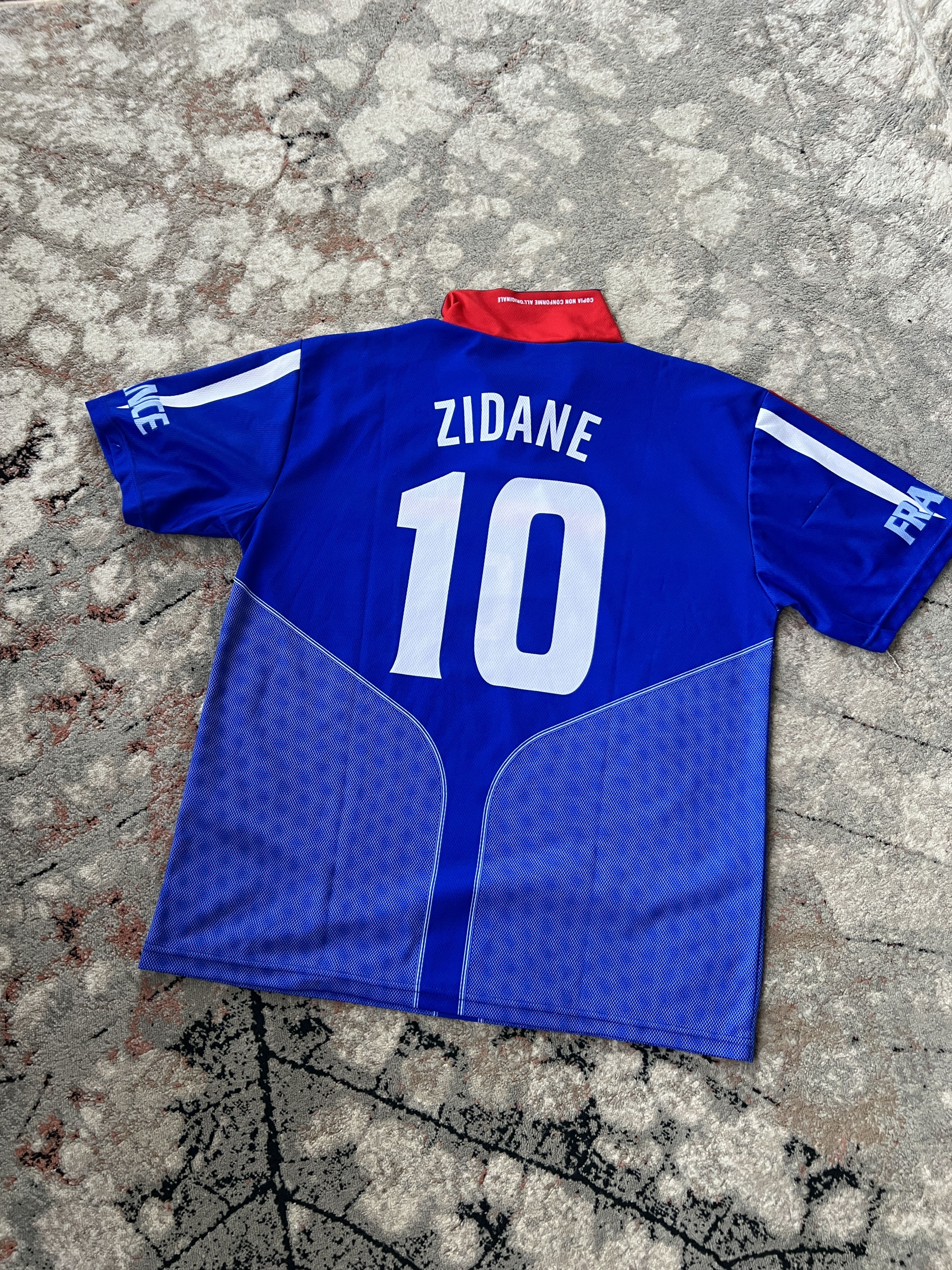 Vintage France Vintage Zinedine Zidan 10 Jersey Size US XL / EU 56 / 4 - 1 Thumbnail