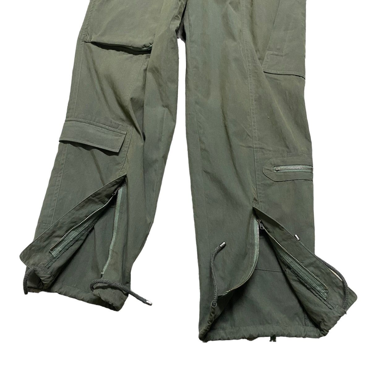 Issey Miyake Issey Miyake 3D Nylon Cargo Pants Size US 30 / EU 46 - 14 Thumbnail